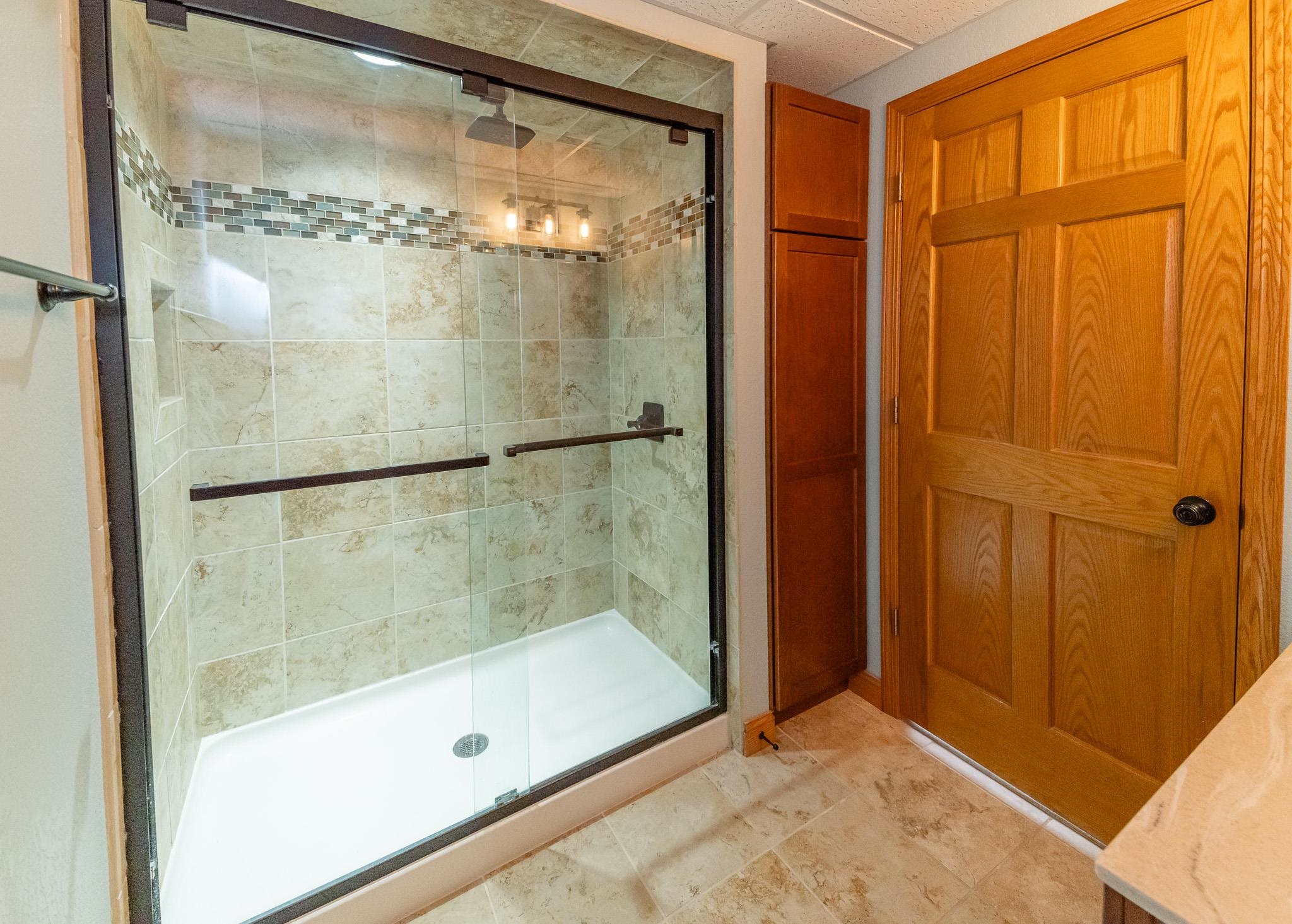 812 PINEDALE LANE, Kronenwetter, Wisconsin 54455, 3 Bedrooms Bedrooms, ,2 BathroomsBathrooms,Residential,For Sale,812 PINEDALE LANE,22600645