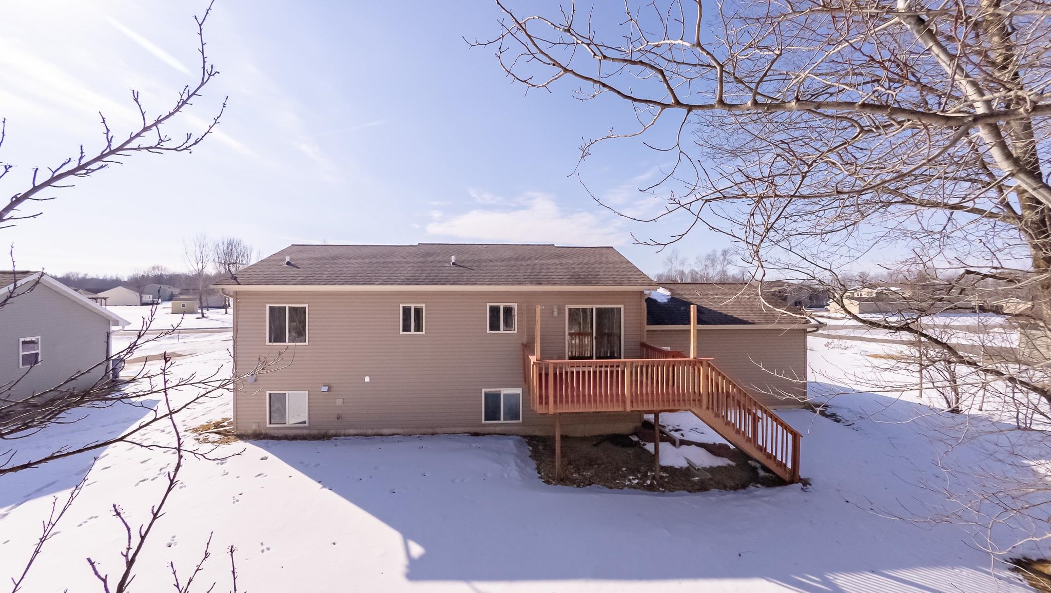 812 PINEDALE LANE, Kronenwetter, Wisconsin 54455, 3 Bedrooms Bedrooms, ,2 BathroomsBathrooms,Residential,For Sale,812 PINEDALE LANE,22600645