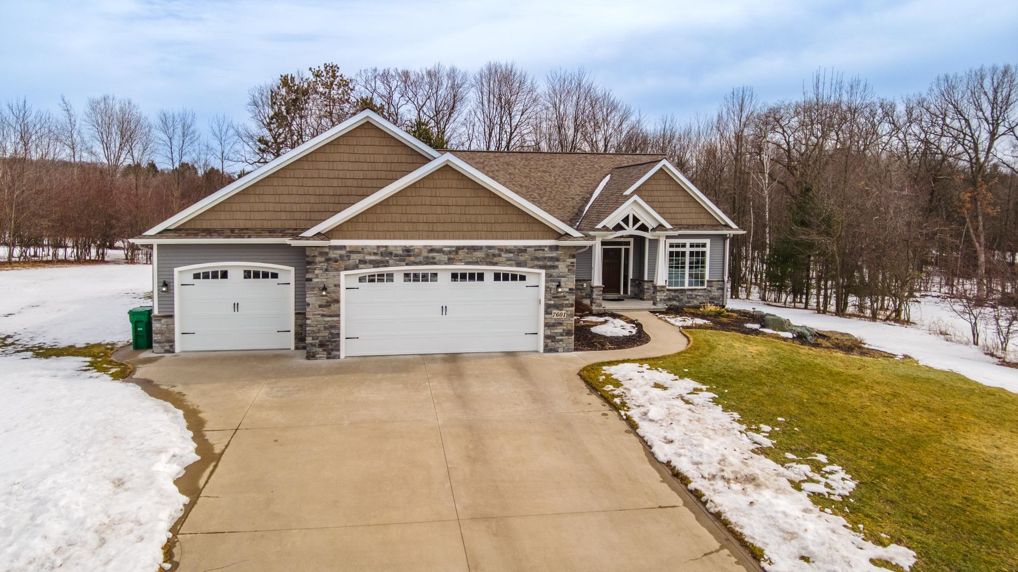 7601 STONEFIELD TRAIL, Schofield, Wisconsin 54476, 5 Bedrooms Bedrooms, ,3 BathroomsBathrooms,Residential,For Sale,7601 STONEFIELD TRAIL,22600646