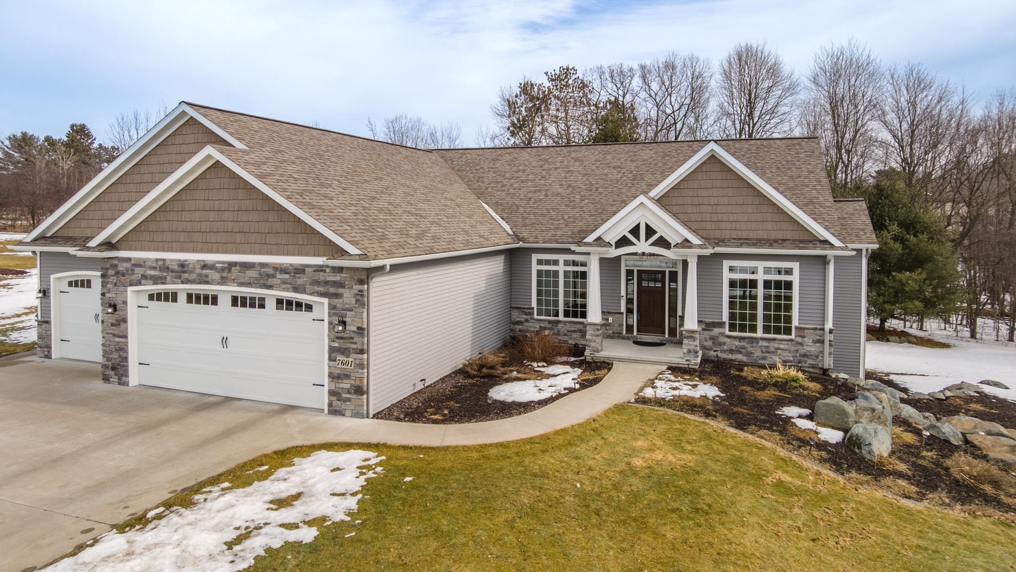 7601 STONEFIELD TRAIL, Schofield, Wisconsin 54476, 5 Bedrooms Bedrooms, ,3 BathroomsBathrooms,Residential,For Sale,7601 STONEFIELD TRAIL,22600646