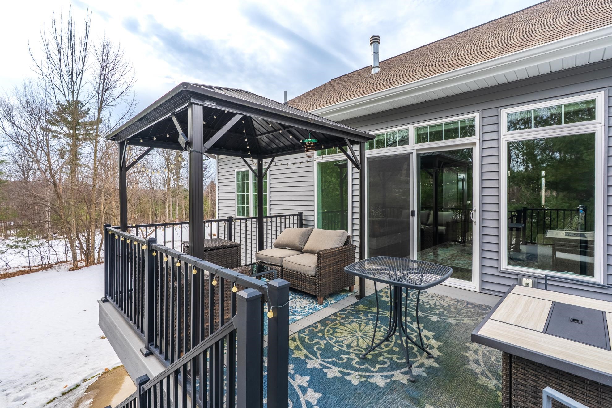 7601 STONEFIELD TRAIL, Schofield, Wisconsin 54476, 5 Bedrooms Bedrooms, ,3 BathroomsBathrooms,Residential,For Sale,7601 STONEFIELD TRAIL,22600646