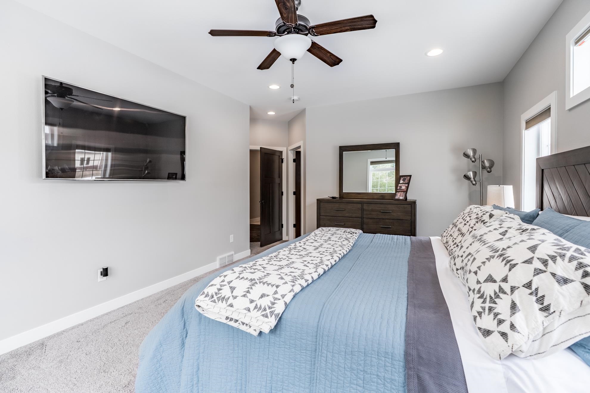 7601 STONEFIELD TRAIL, Schofield, Wisconsin 54476, 5 Bedrooms Bedrooms, ,3 BathroomsBathrooms,Residential,For Sale,7601 STONEFIELD TRAIL,22600646