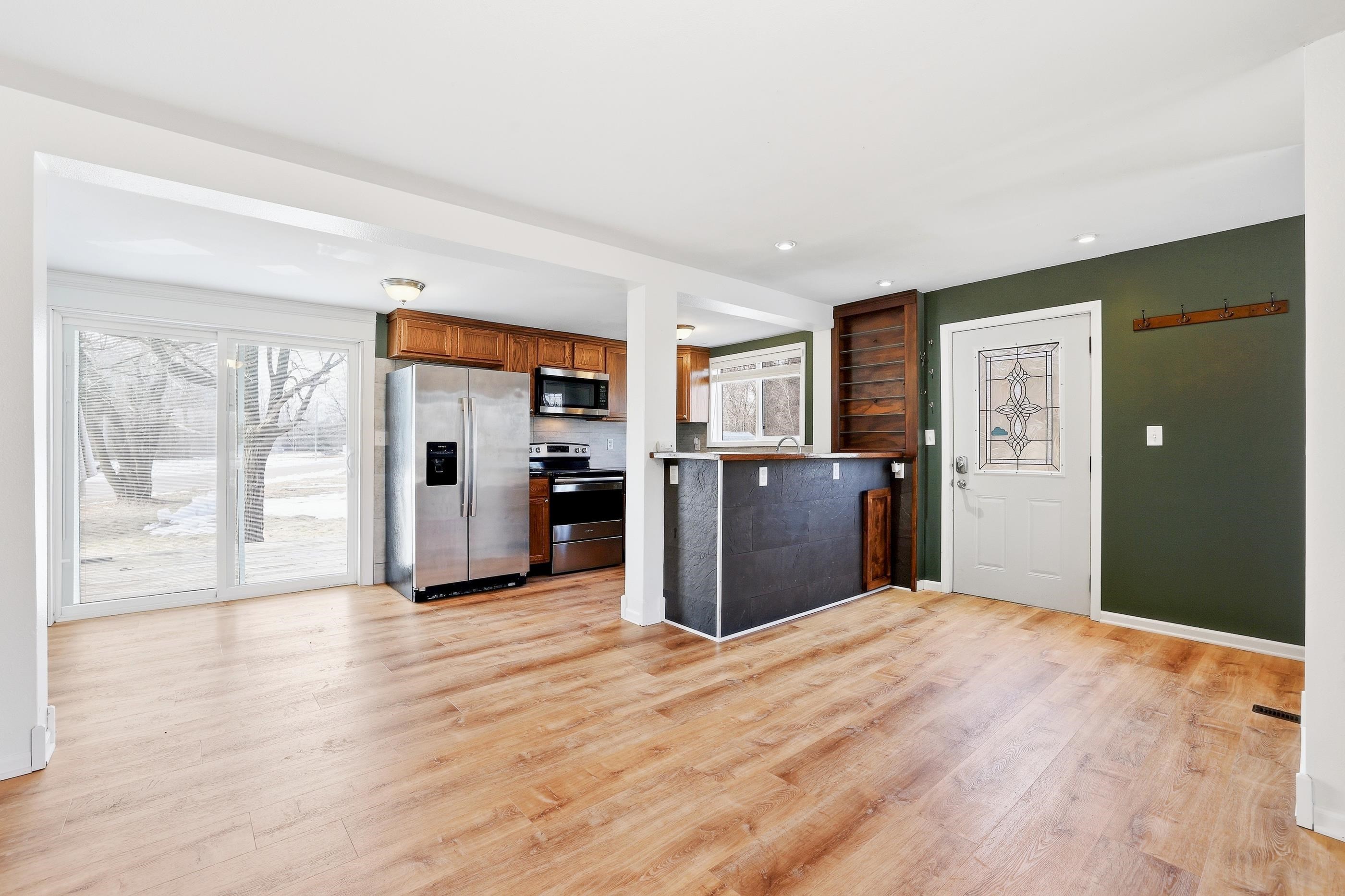 1511 BONOW AVENUE, Wisconsin Rapids, Wisconsin 54495, 3 Bedrooms Bedrooms, ,2 BathroomsBathrooms,Residential,For Sale,1511 BONOW AVENUE,22600650