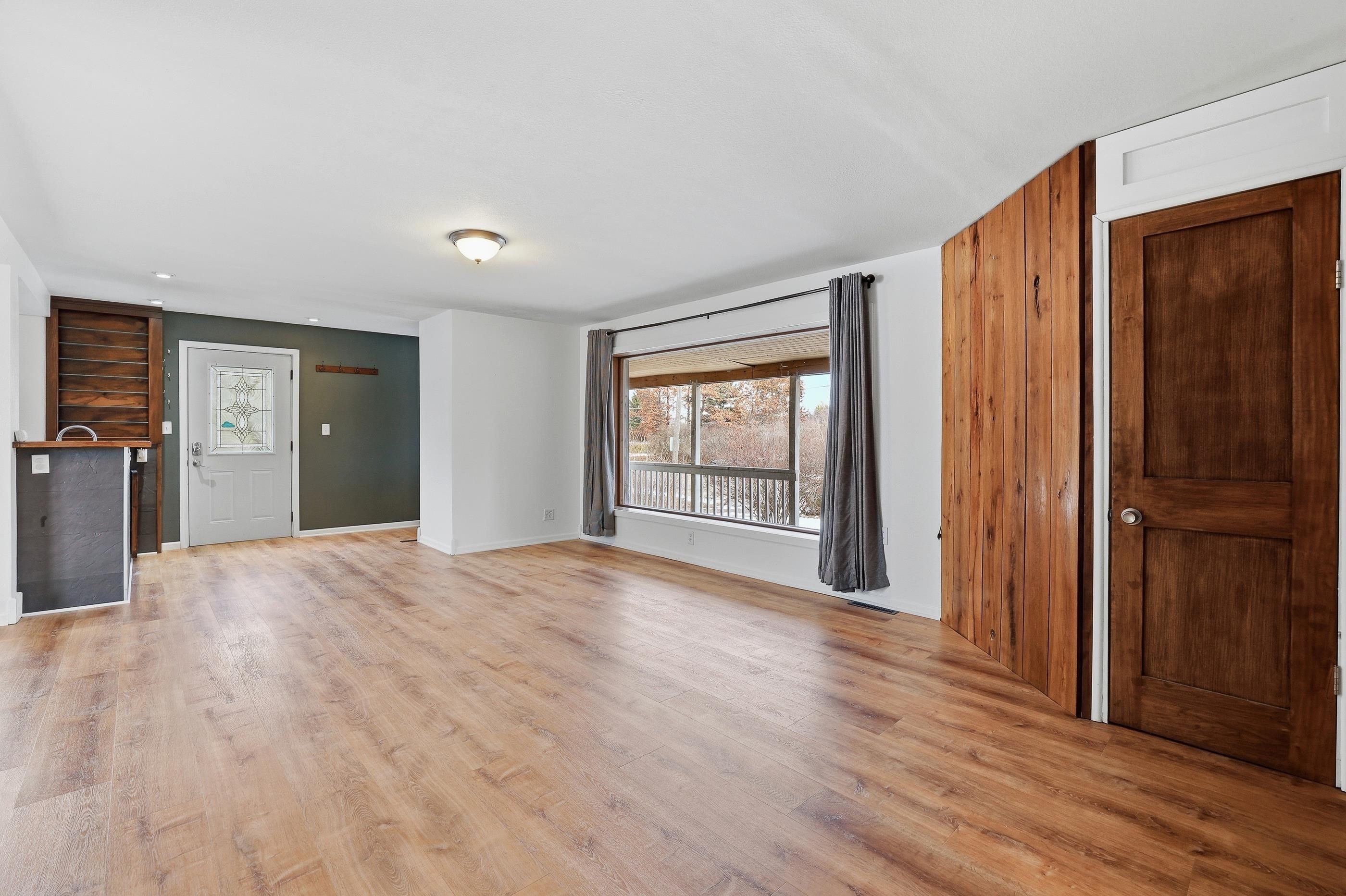 1511 BONOW AVENUE, Wisconsin Rapids, Wisconsin 54495, 3 Bedrooms Bedrooms, ,2 BathroomsBathrooms,Residential,For Sale,1511 BONOW AVENUE,22600650