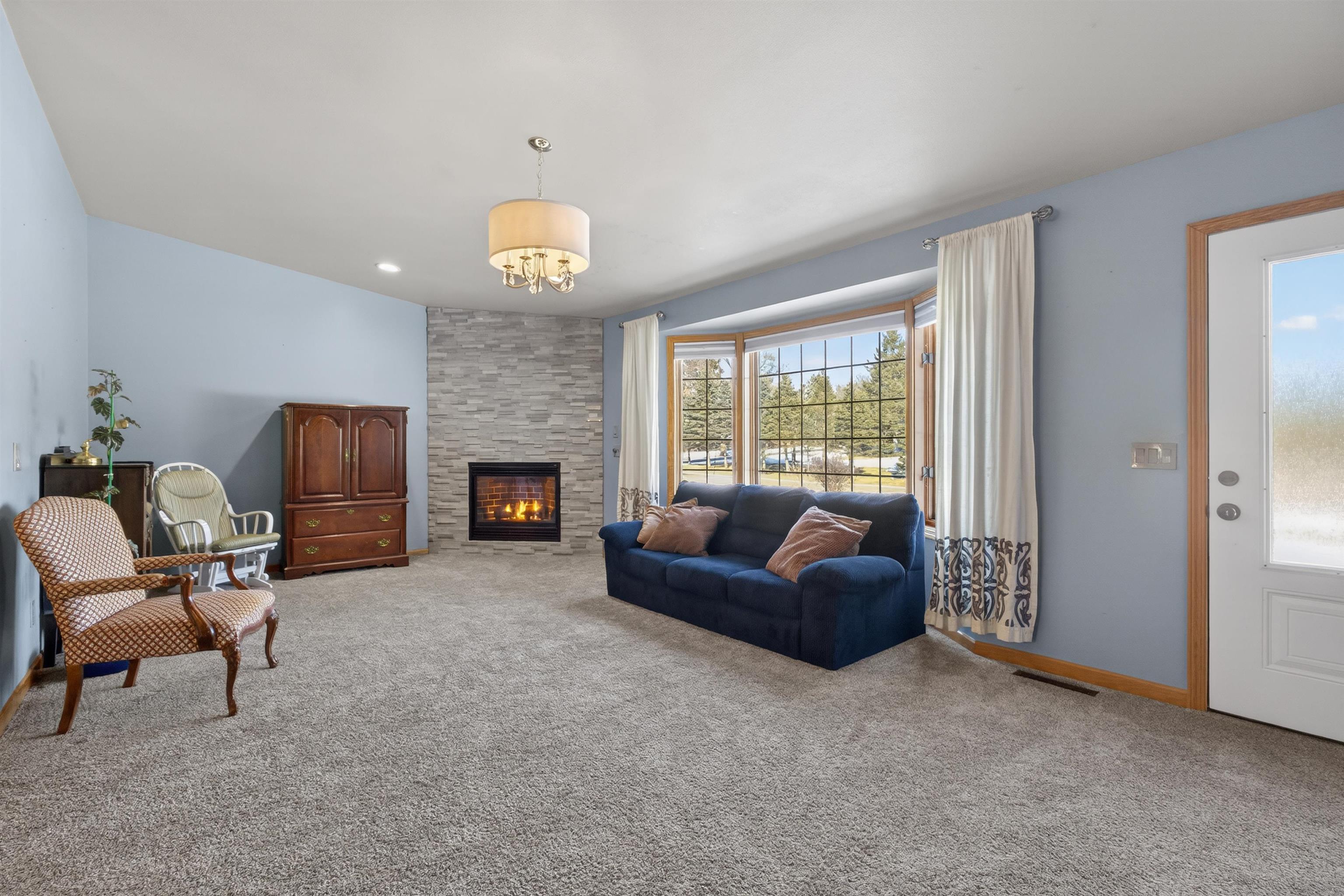 440 AARONS LANE, Nekoosa, Wisconsin 54457, 5 Bedrooms Bedrooms, ,2 BathroomsBathrooms,Residential,For Sale,440 AARONS LANE,22600654