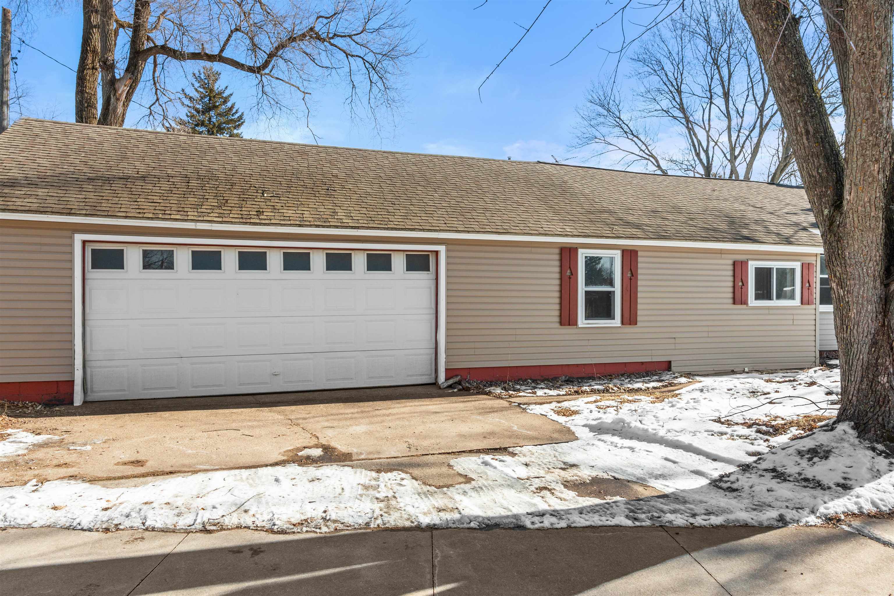 108 POND STREET, Amherst, Wisconsin 54406, 3 Bedrooms Bedrooms, ,1 BathroomBathrooms,Residential,For Sale,108 POND STREET,22600656