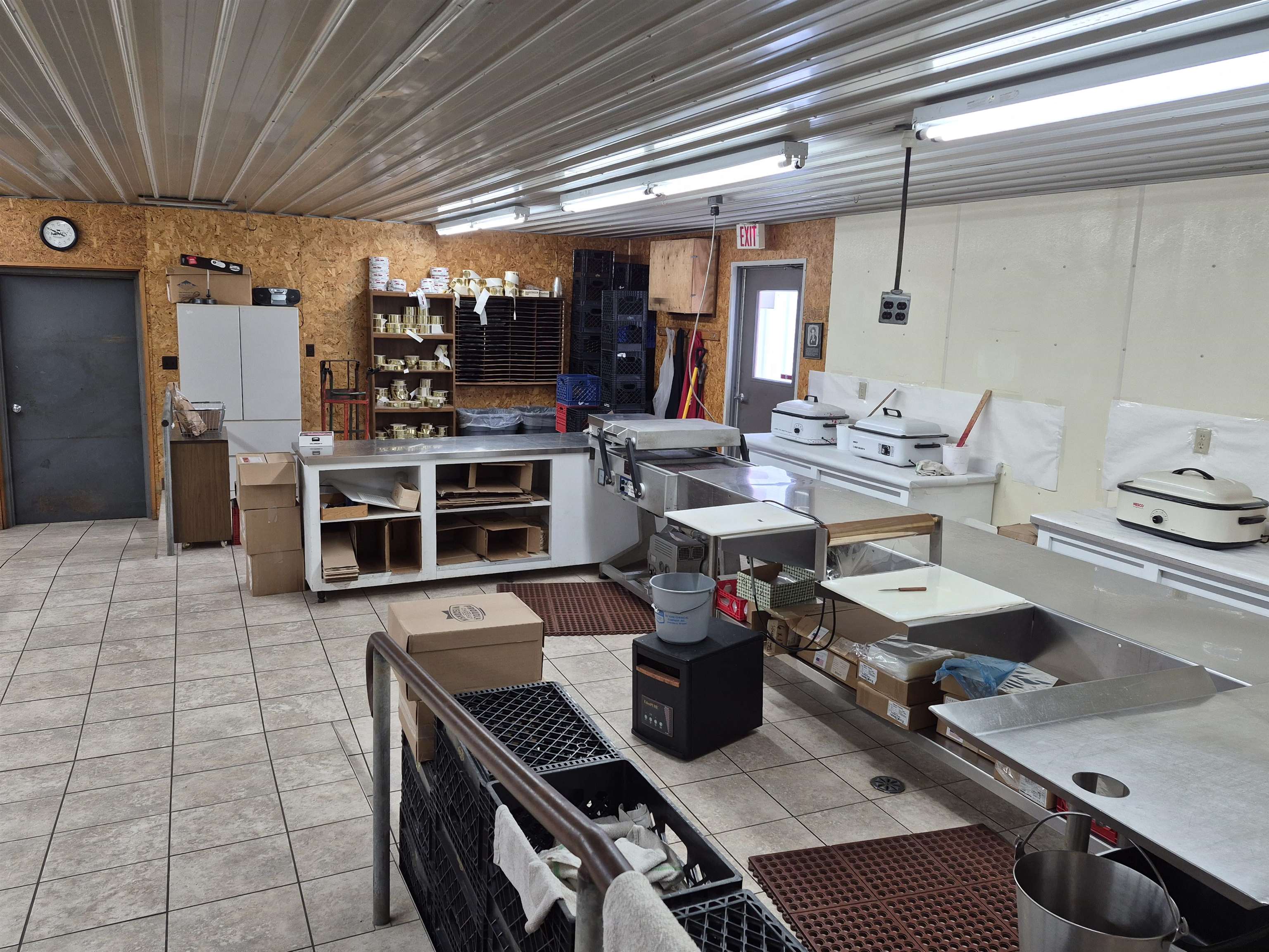 118 S 4TH STREET, Abbotsford, Wisconsin 54405, ,Commercial/industrial,For Sale,118 S 4TH STREET,22600657