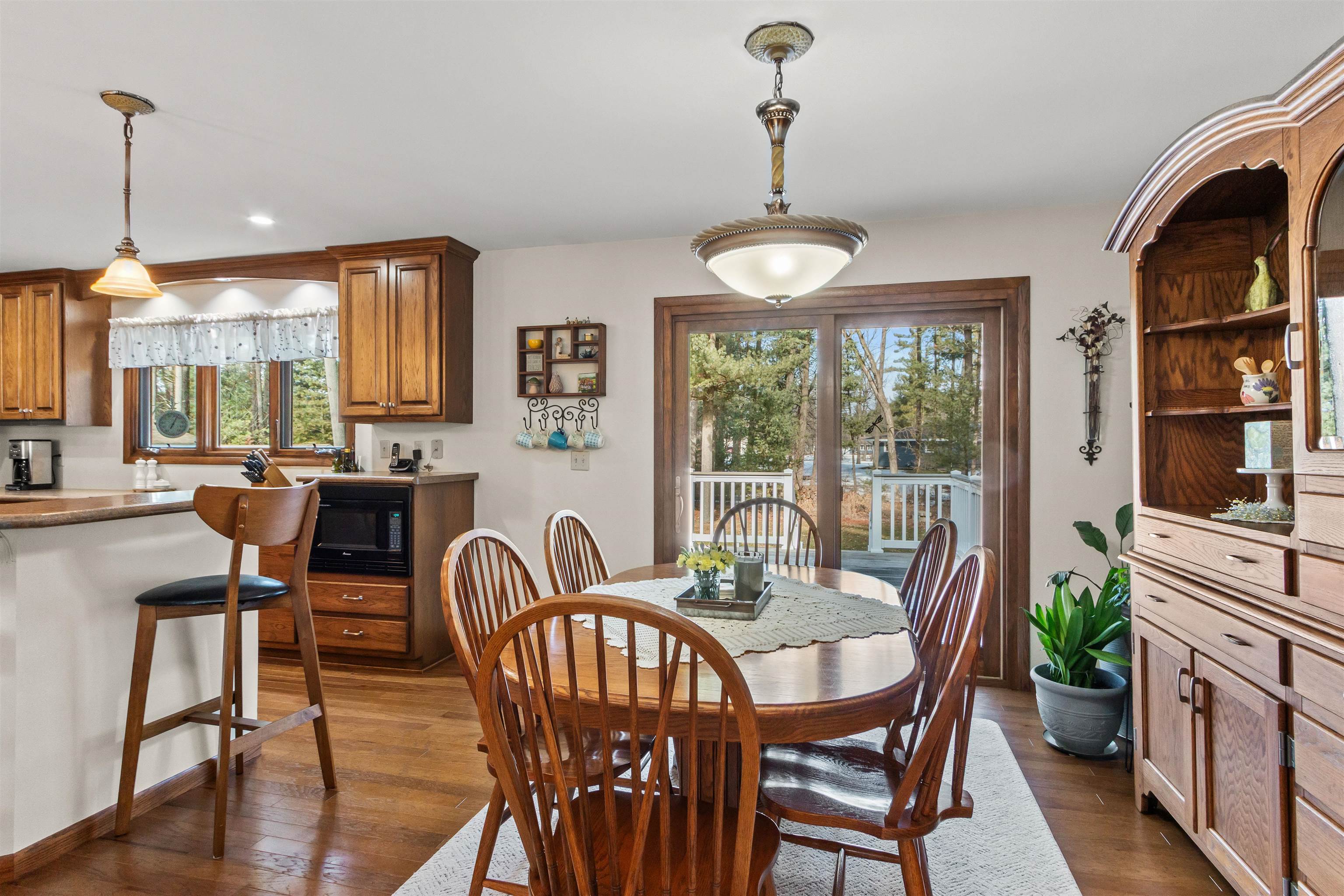 4021 ALPINE WAY, Wisconsin Rapids, Wisconsin 54494, 4 Bedrooms Bedrooms, ,2 BathroomsBathrooms,Residential,For Sale,4021 ALPINE WAY,22600659