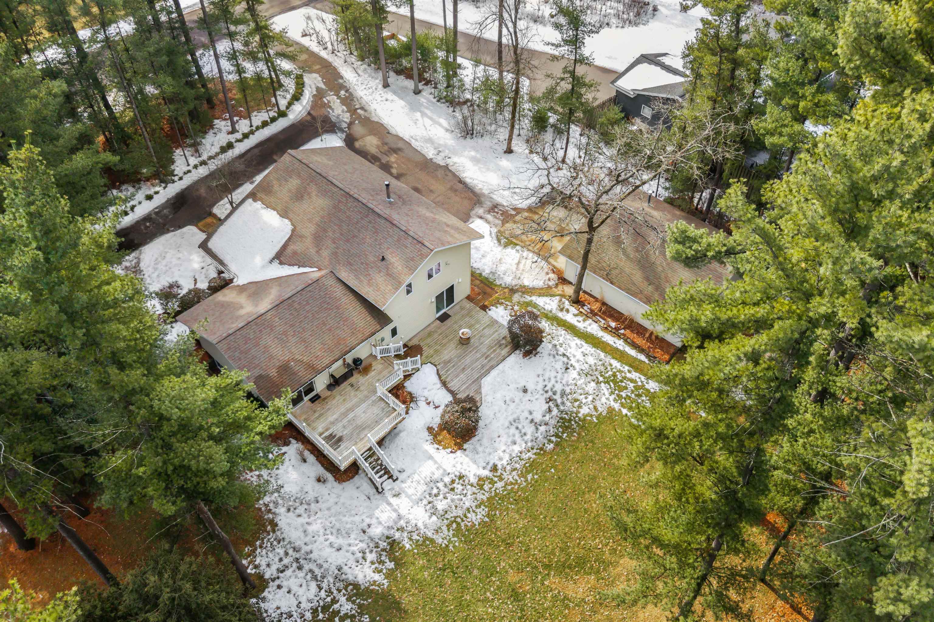 4021 ALPINE WAY, Wisconsin Rapids, Wisconsin 54494, 4 Bedrooms Bedrooms, ,2 BathroomsBathrooms,Residential,For Sale,4021 ALPINE WAY,22600659