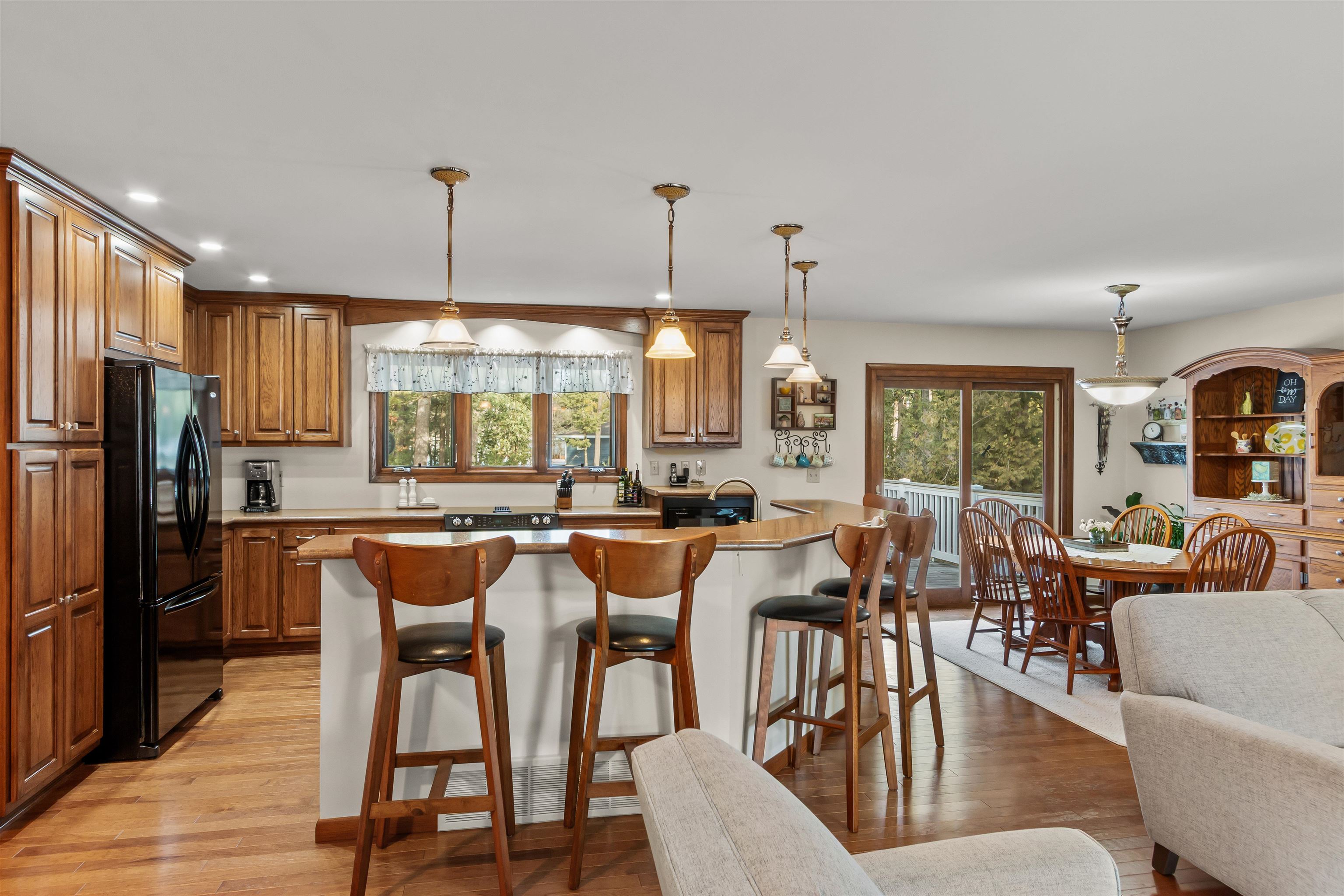 4021 ALPINE WAY, Wisconsin Rapids, Wisconsin 54494, 4 Bedrooms Bedrooms, ,2 BathroomsBathrooms,Residential,For Sale,4021 ALPINE WAY,22600659