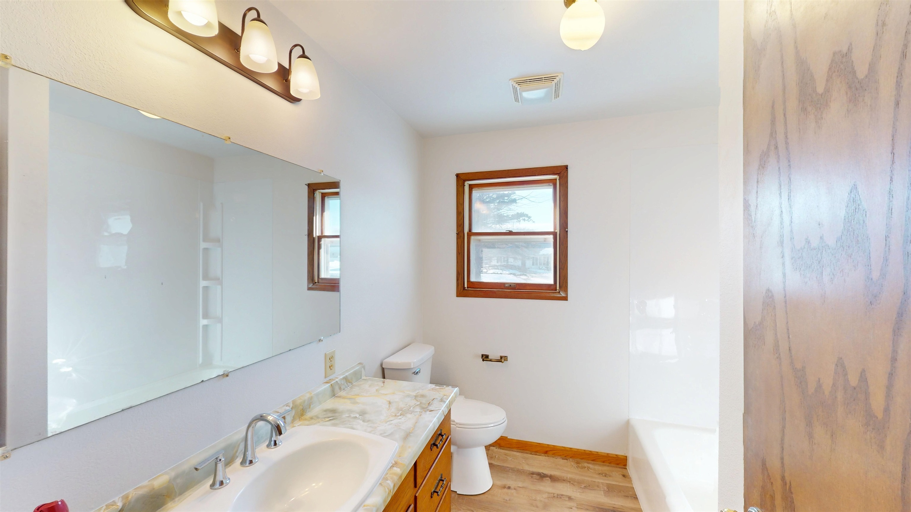 220 W PINE STREET, Abbotsford, Wisconsin 54405, 3 Bedrooms Bedrooms, ,1 BathroomBathrooms,Residential,For Sale,220 W PINE STREET,22600660