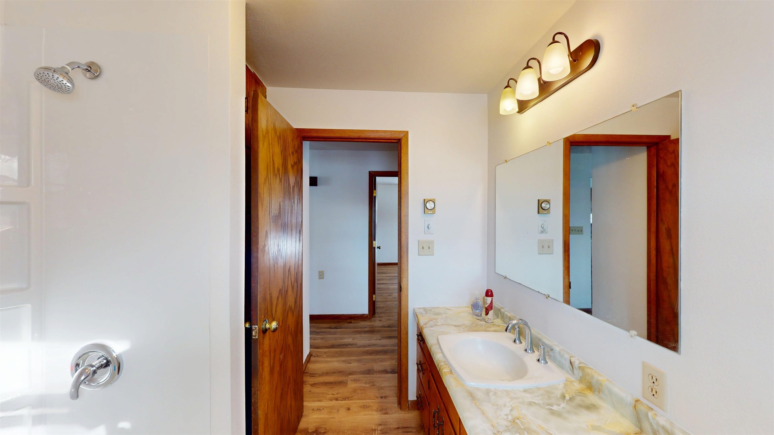 220 W PINE STREET, Abbotsford, Wisconsin 54405, 3 Bedrooms Bedrooms, ,1 BathroomBathrooms,Residential,For Sale,220 W PINE STREET,22600660