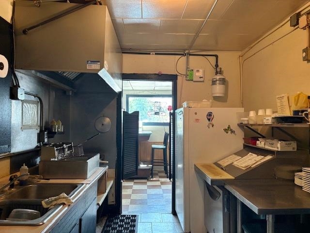 1701 W MC MILLAN STREET, Marshfield, Wisconsin 54449, ,Commercial/industrial,For Sale,1701 W MC MILLAN STREET,22600661