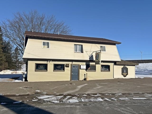 1701 W MC MILLAN STREET, Marshfield, Wisconsin 54449, ,Commercial/industrial,For Sale,1701 W MC MILLAN STREET,22600661