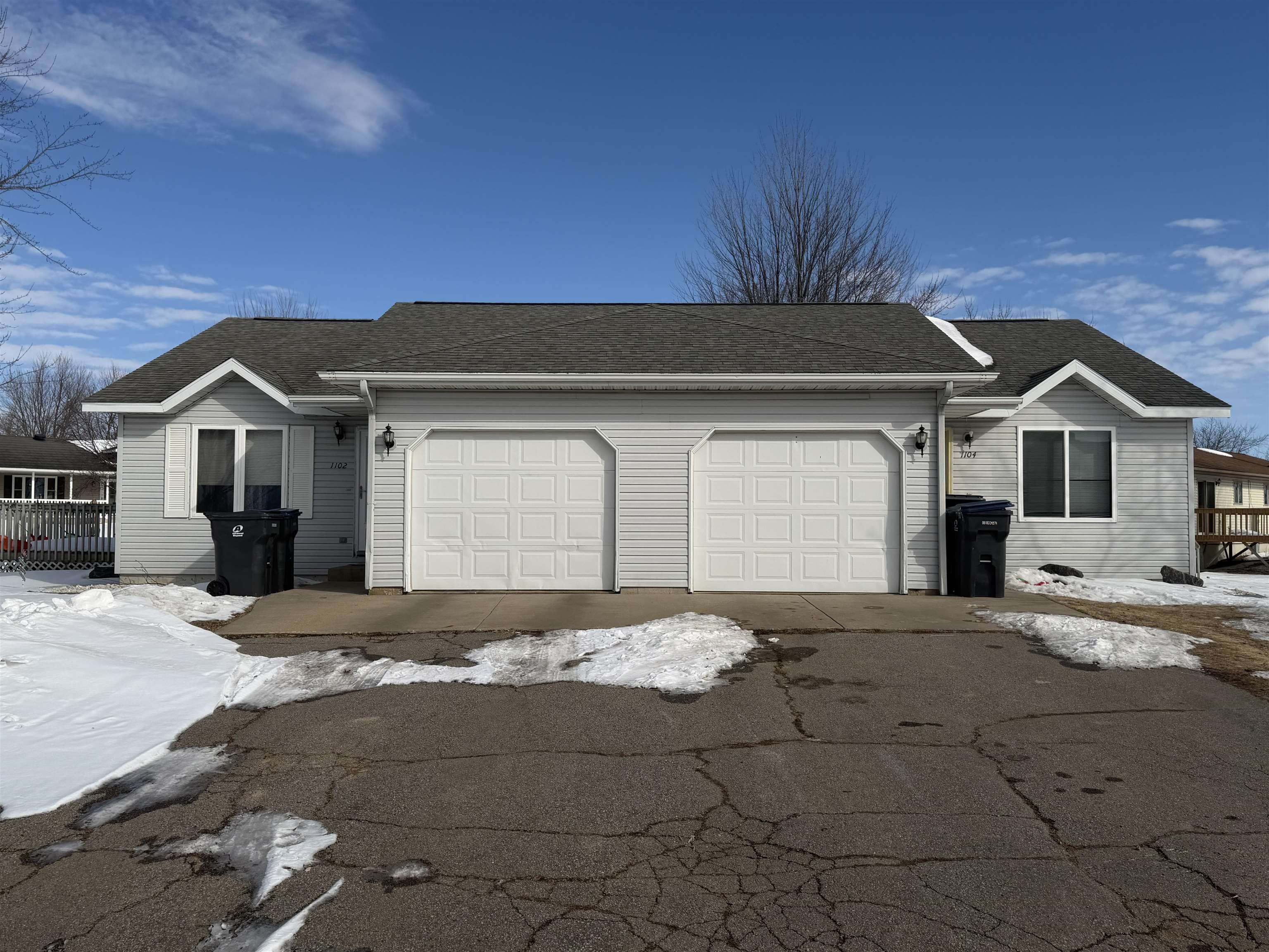 1102 GRANT STREET, Spencer, Wisconsin 54479, 3 Bedrooms Bedrooms, 9 Rooms Rooms,2 BathroomsBathrooms,Multi-family,For Sale,1102 GRANT STREET,22600663