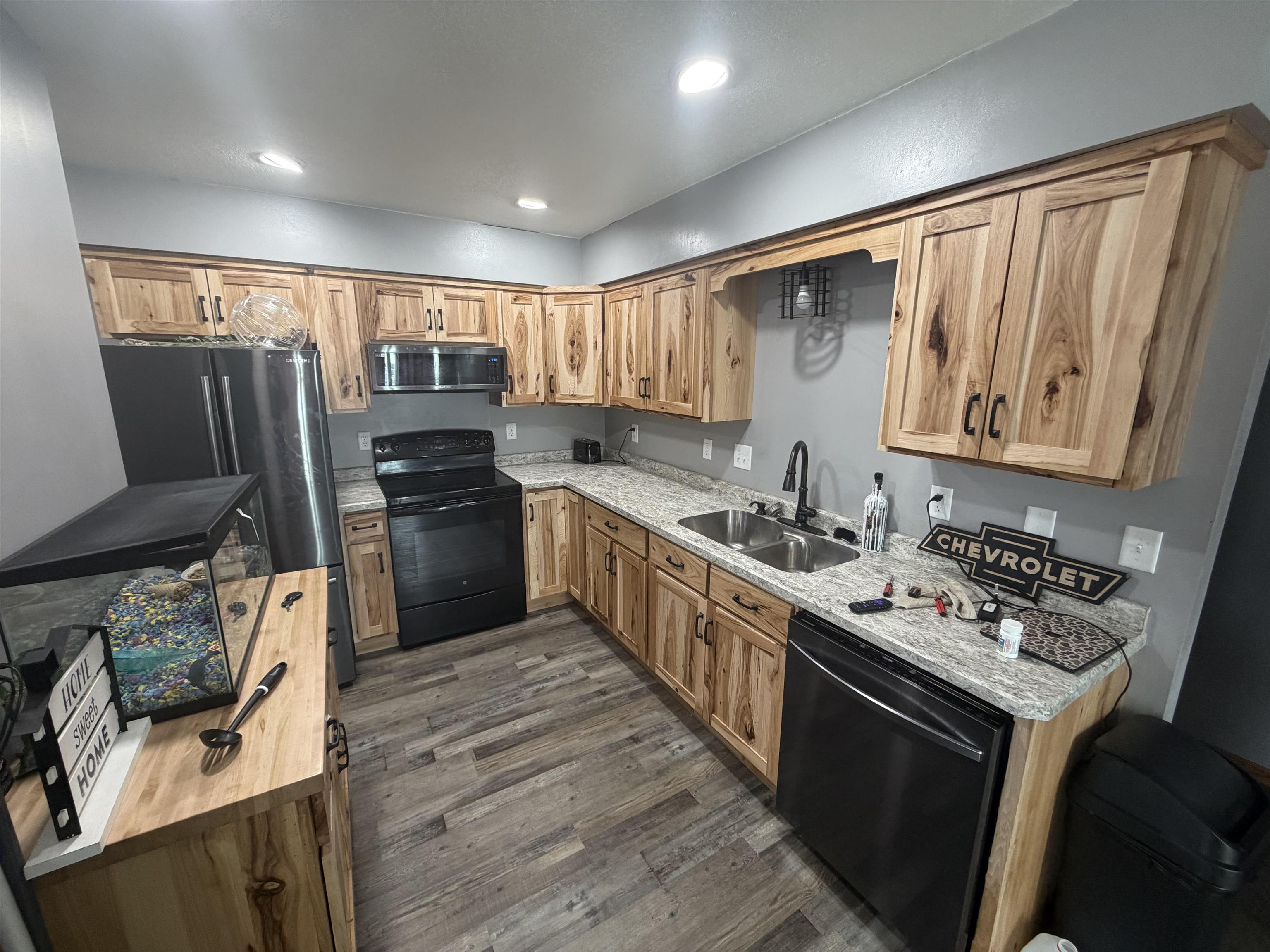 1102 GRANT STREET, Spencer, Wisconsin 54479, 3 Bedrooms Bedrooms, 9 Rooms Rooms,2 BathroomsBathrooms,Multi-family,For Sale,1102 GRANT STREET,22600663