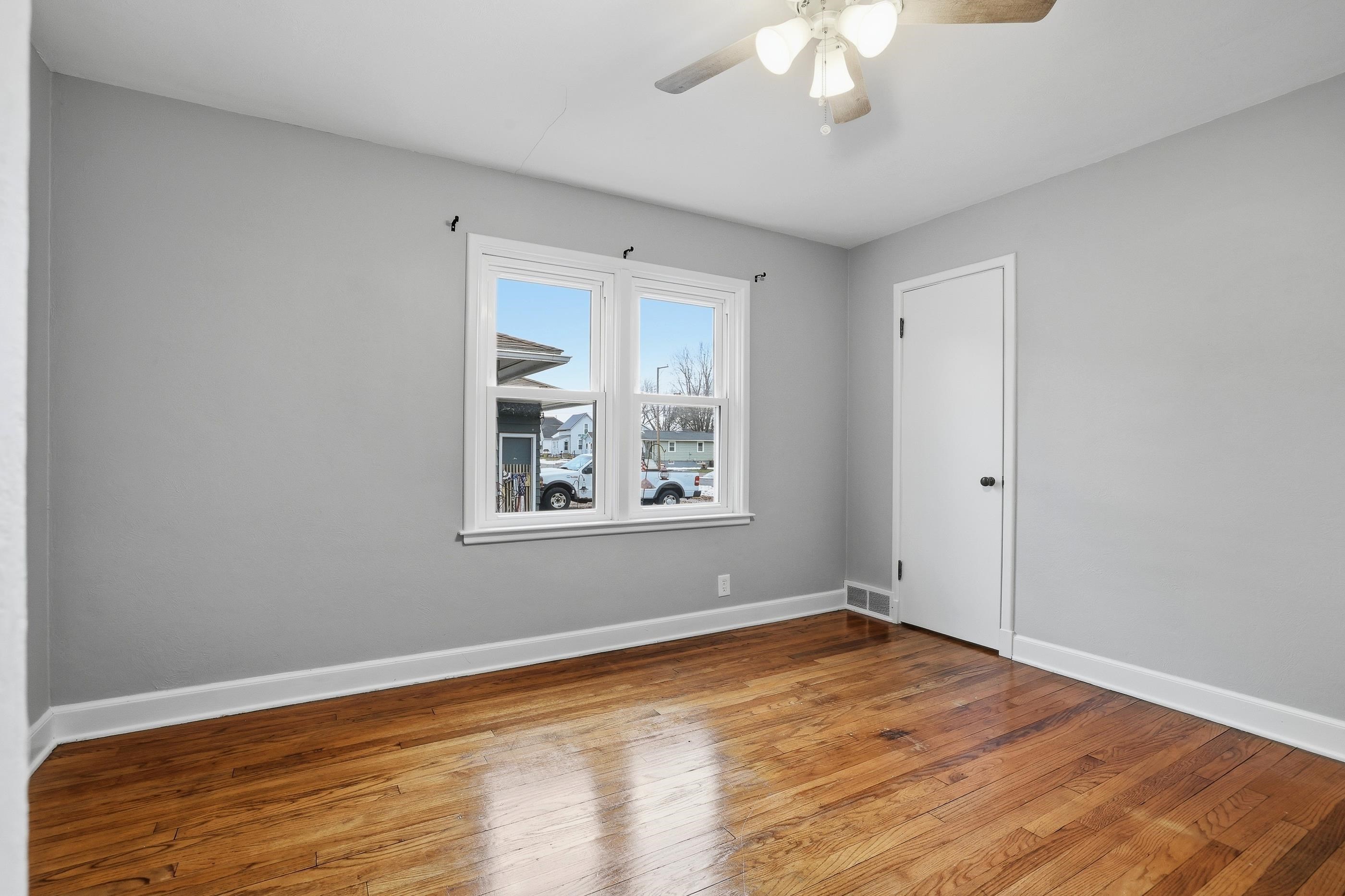 431 8TH AVENUE NORTH, Wisconsin Rapids, Wisconsin 54495, 2 Bedrooms Bedrooms, ,1 BathroomBathrooms,Residential,For Sale,431 8TH AVENUE NORTH,22600666