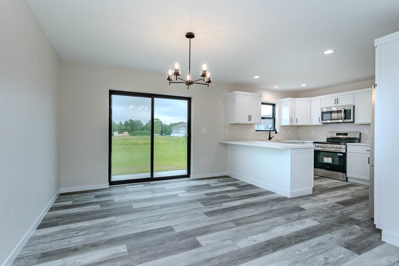 8181 BIRCH STREET, Weston, Wisconsin 54476, 3 Bedrooms Bedrooms, ,2 BathroomsBathrooms,Residential,For Sale,8181 BIRCH STREET,22600668