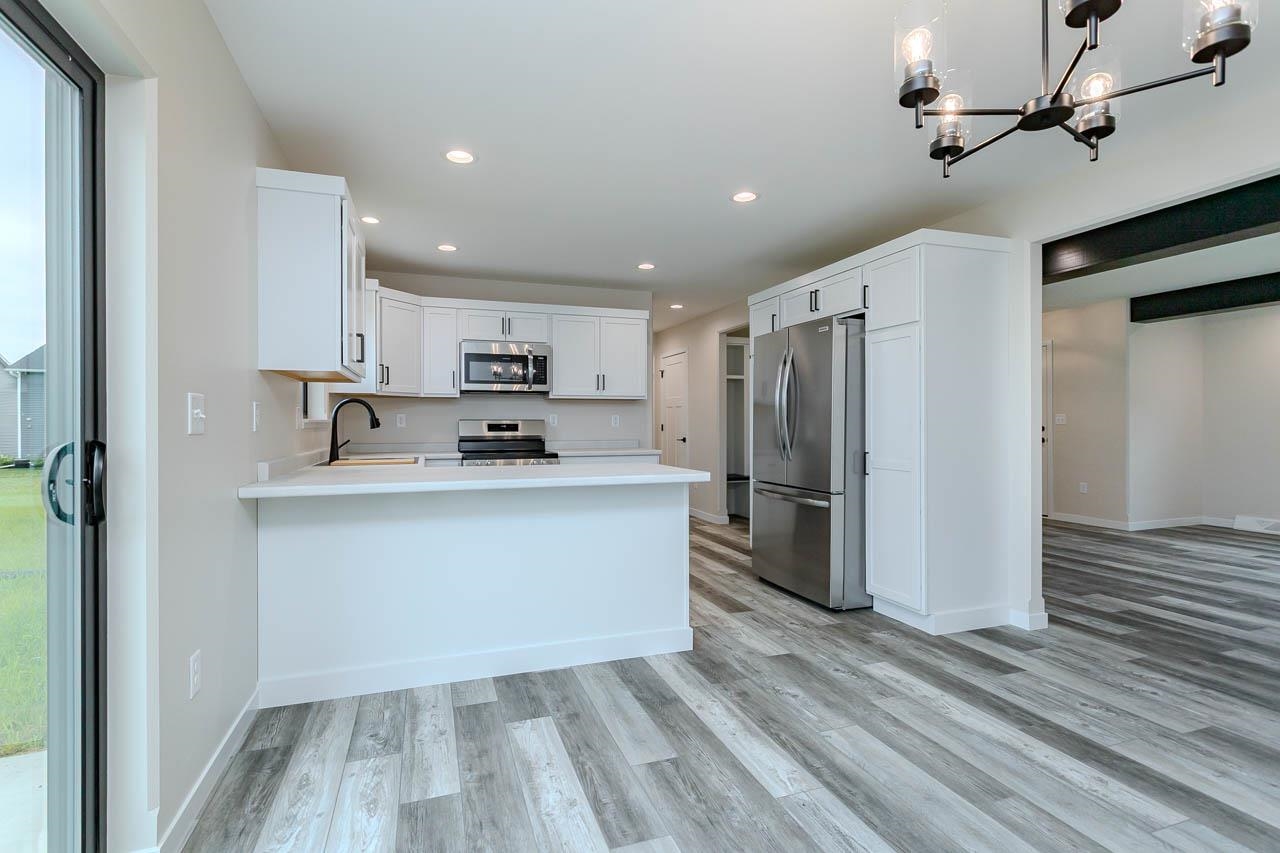 8181 BIRCH STREET, Weston, Wisconsin 54476, 3 Bedrooms Bedrooms, ,2 BathroomsBathrooms,Residential,For Sale,8181 BIRCH STREET,22600668