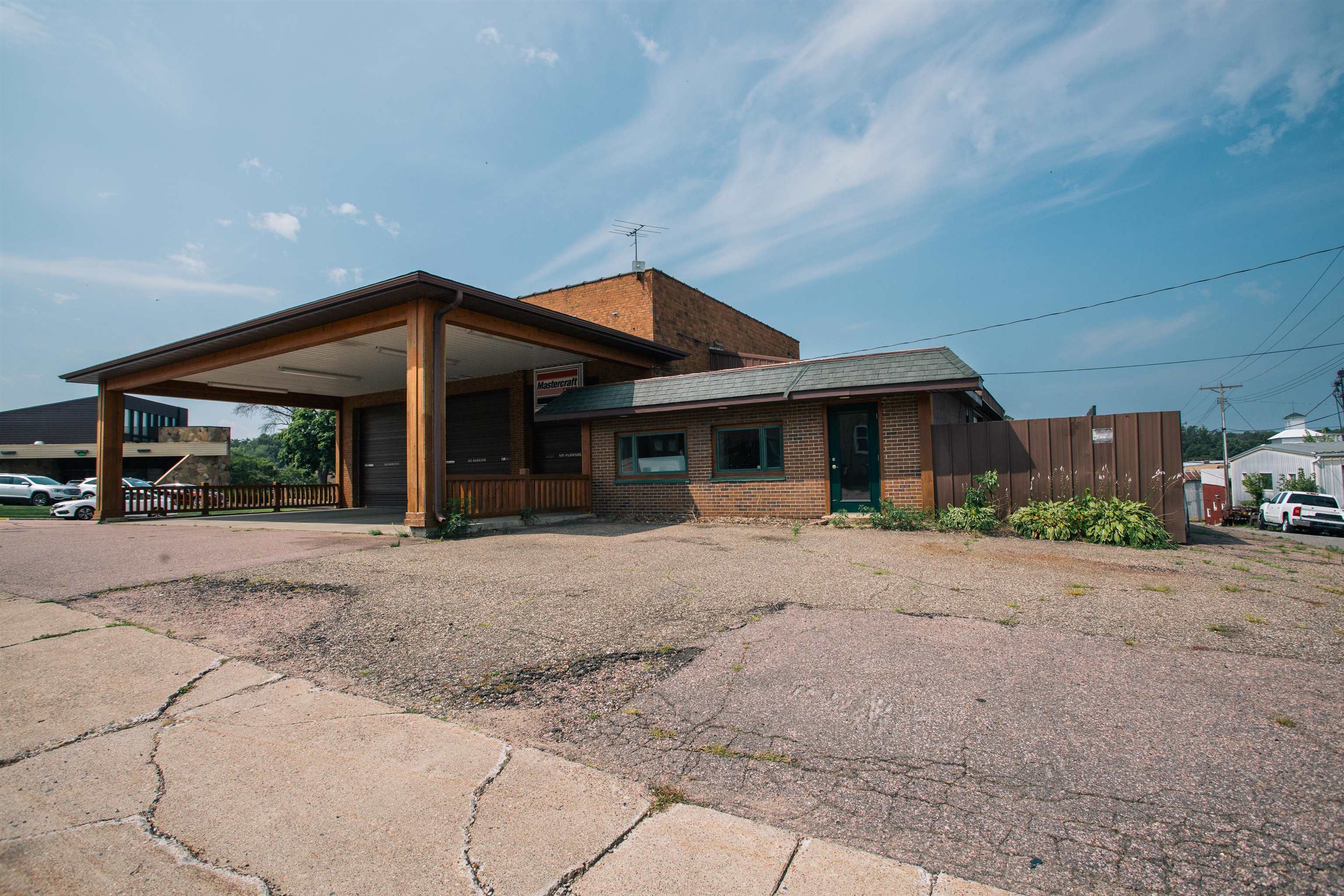 608 WEST STREET, Neillsville, Wisconsin 54456, ,Commercial/industrial,For Sale,608 WEST STREET,22600669