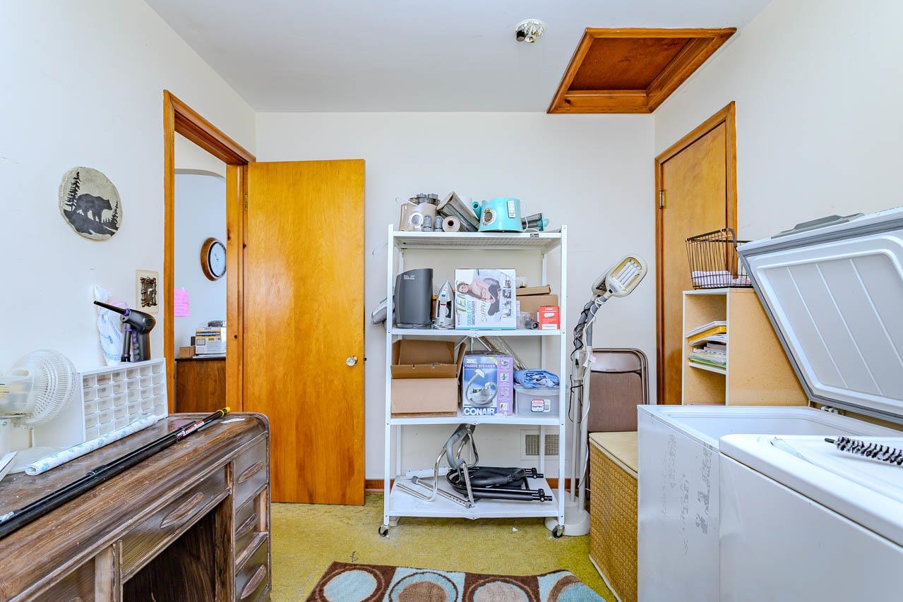 833 ROSS AVENUE, Wausau, Wisconsin 54403, 3 Bedrooms Bedrooms, ,1 BathroomBathrooms,Residential,For Sale,833 ROSS AVENUE,22600670