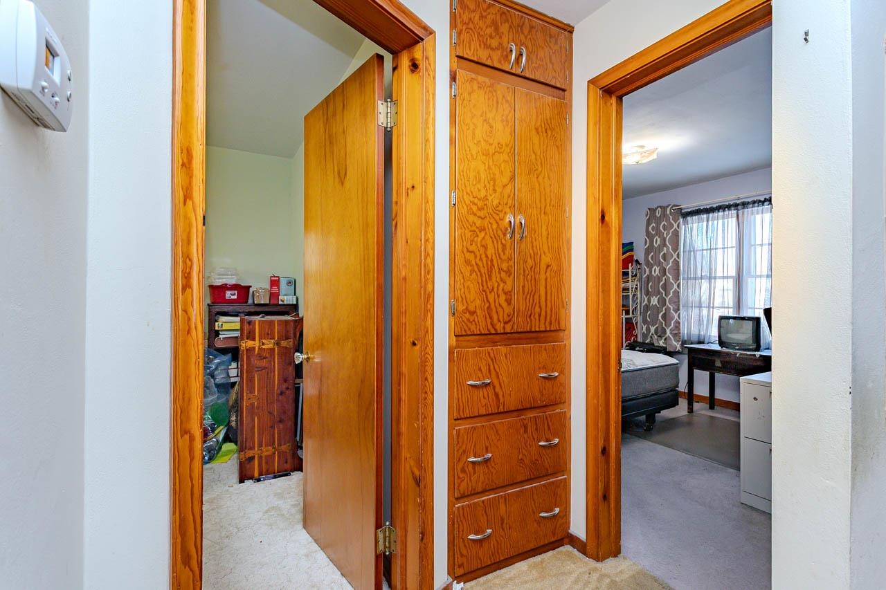 833 ROSS AVENUE, Wausau, Wisconsin 54403, 3 Bedrooms Bedrooms, ,1 BathroomBathrooms,Residential,For Sale,833 ROSS AVENUE,22600670