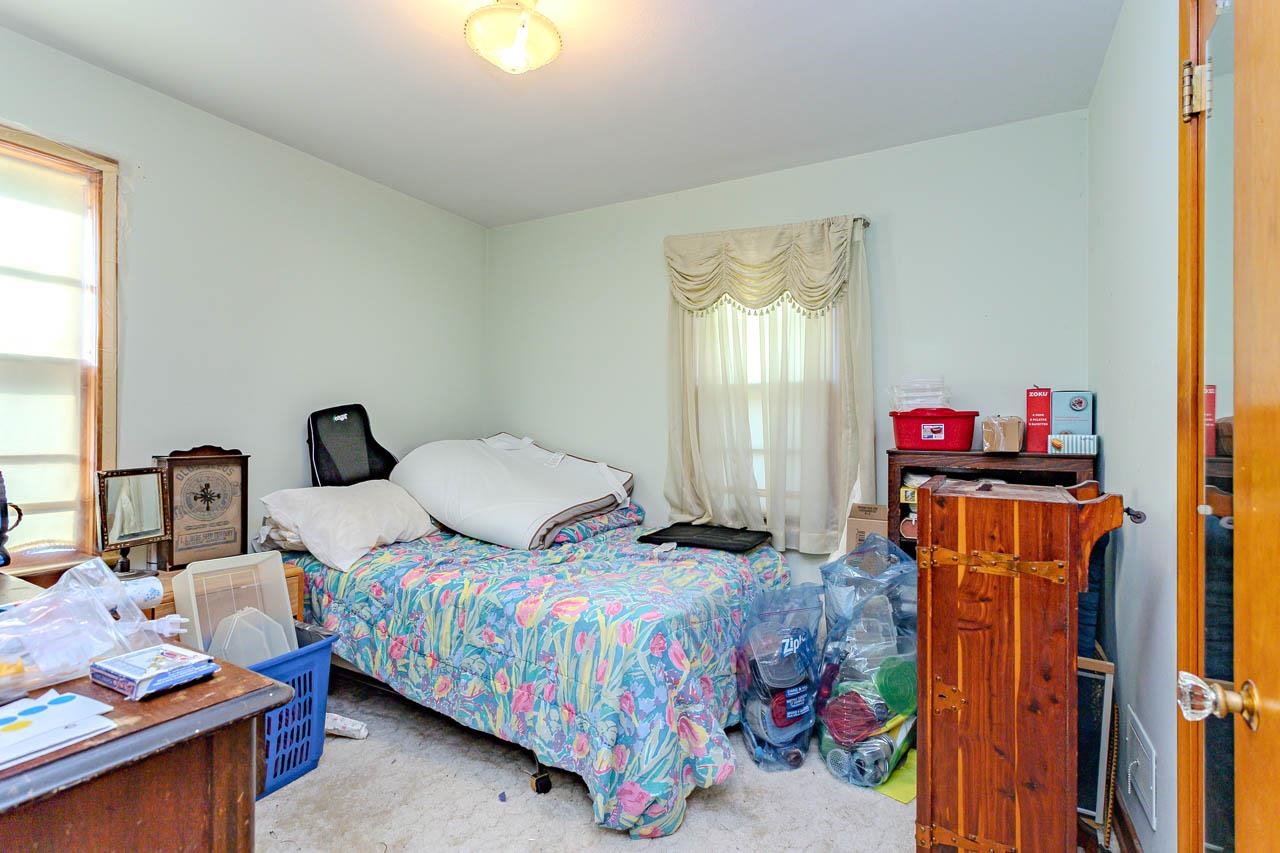 833 ROSS AVENUE, Wausau, Wisconsin 54403, 3 Bedrooms Bedrooms, ,1 BathroomBathrooms,Residential,For Sale,833 ROSS AVENUE,22600670