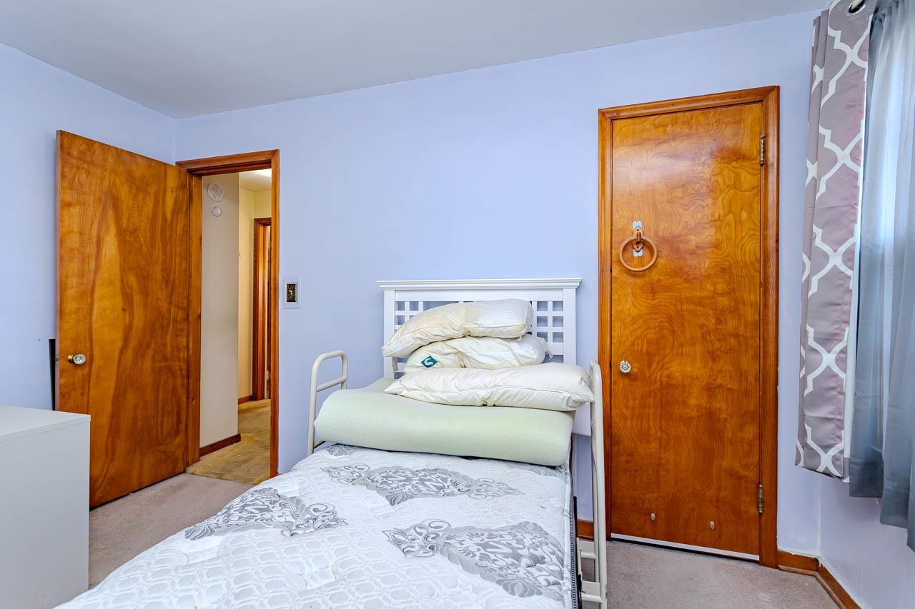 833 ROSS AVENUE, Wausau, Wisconsin 54403, 3 Bedrooms Bedrooms, ,1 BathroomBathrooms,Residential,For Sale,833 ROSS AVENUE,22600670