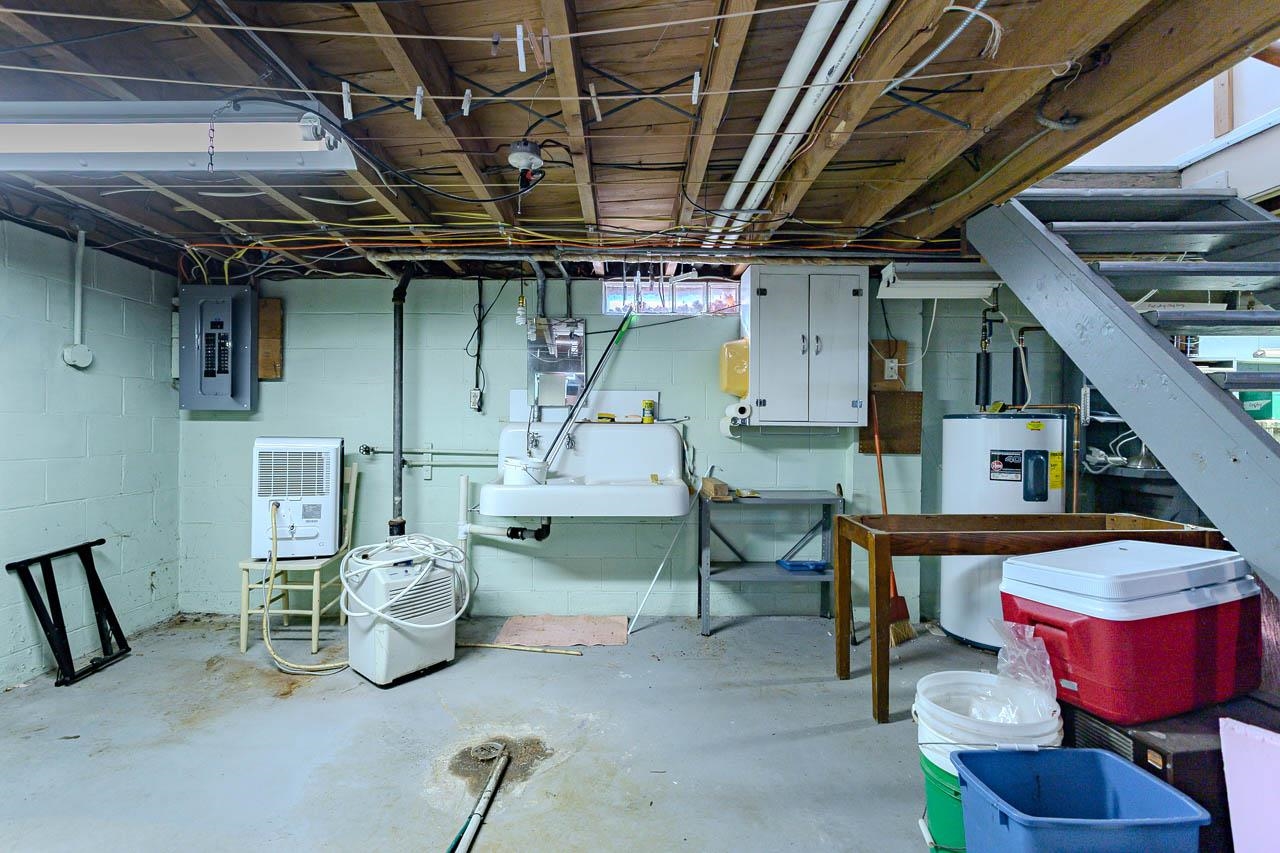 833 ROSS AVENUE, Wausau, Wisconsin 54403, 3 Bedrooms Bedrooms, ,1 BathroomBathrooms,Residential,For Sale,833 ROSS AVENUE,22600670