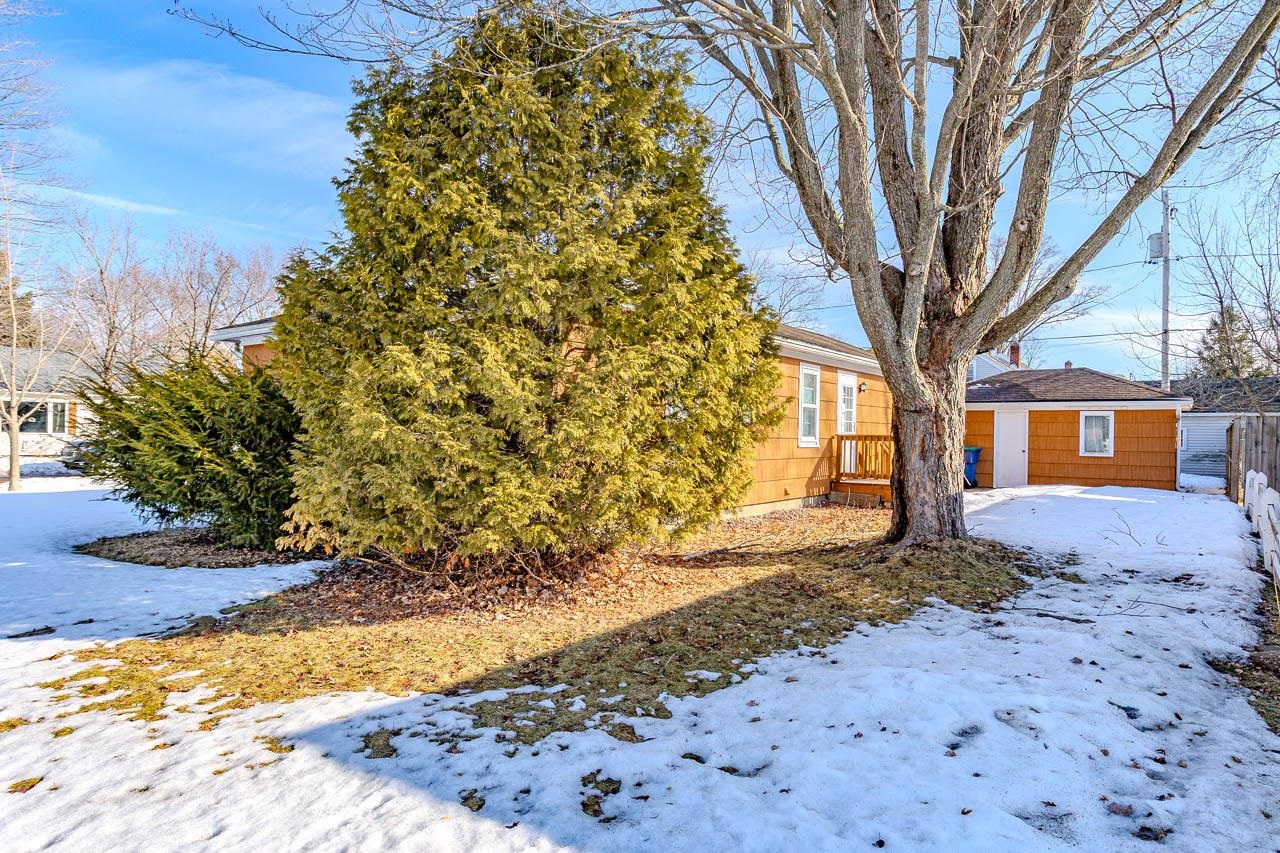 833 ROSS AVENUE, Wausau, Wisconsin 54403, 3 Bedrooms Bedrooms, ,1 BathroomBathrooms,Residential,For Sale,833 ROSS AVENUE,22600670