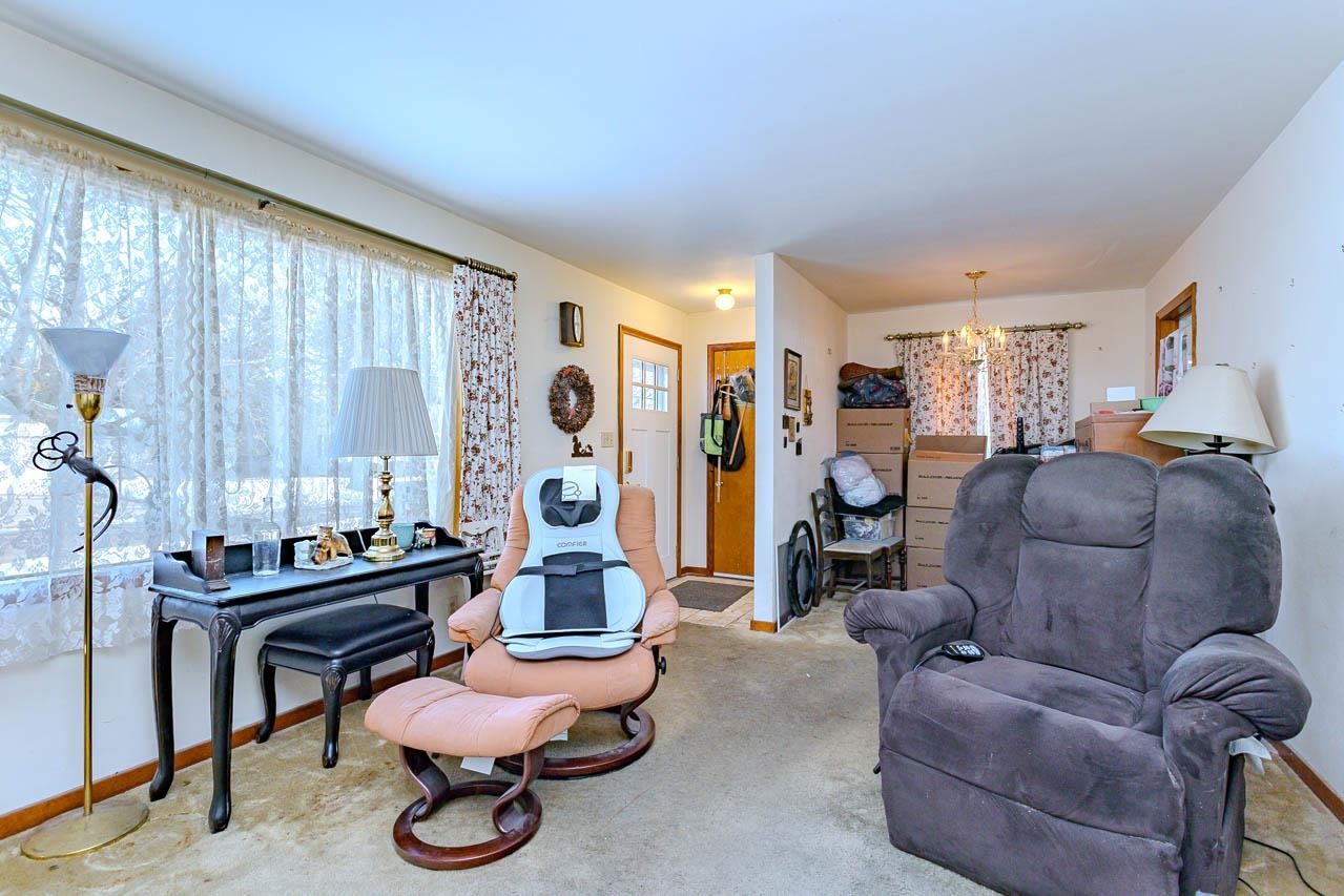 833 ROSS AVENUE, Wausau, Wisconsin 54403, 3 Bedrooms Bedrooms, ,1 BathroomBathrooms,Residential,For Sale,833 ROSS AVENUE,22600670