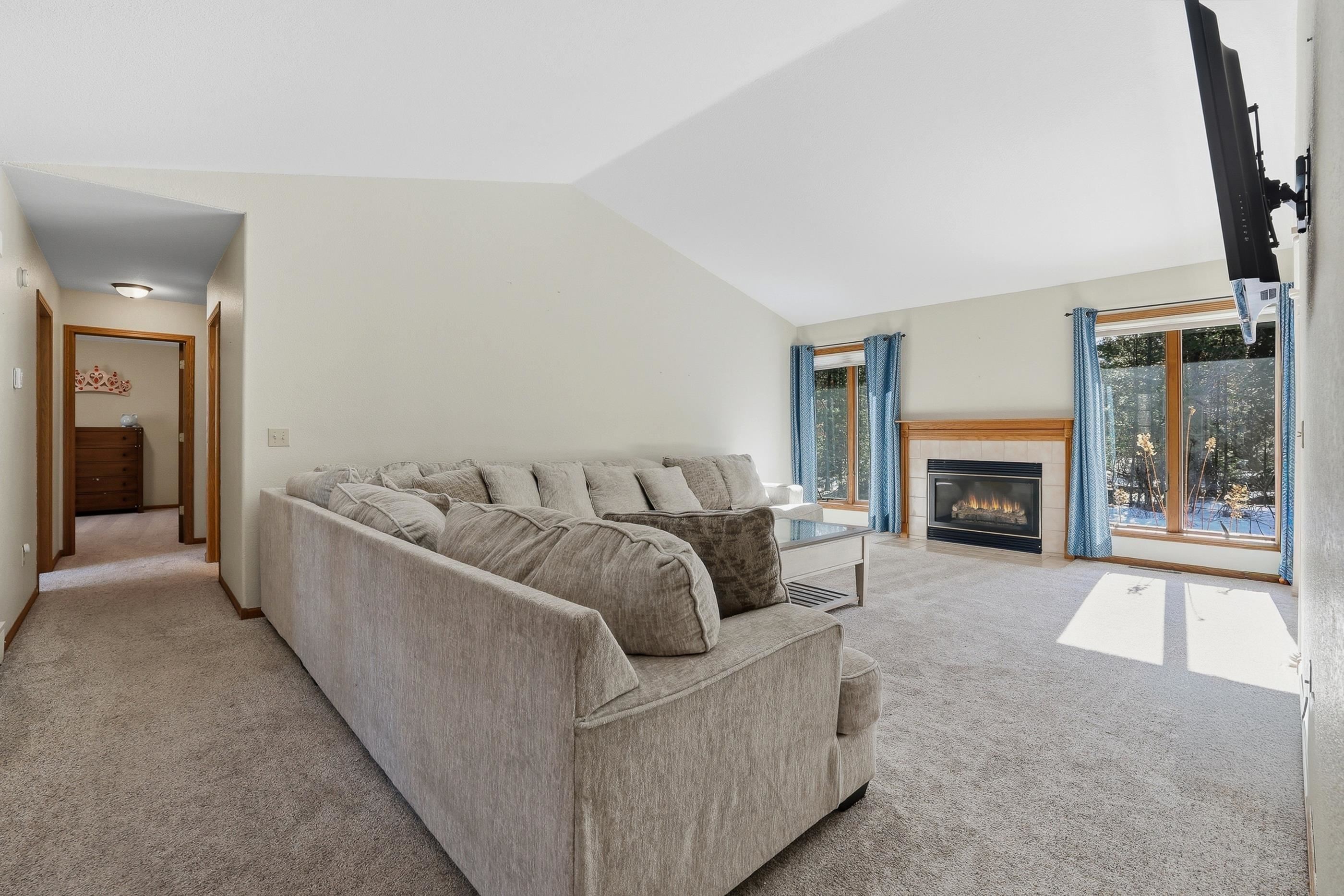 4520 BLACK FOREST DRIVE, Wisconsin Rapids, Wisconsin 54494, 5 Bedrooms Bedrooms, ,3 BathroomsBathrooms,Residential,For Sale,4520 BLACK FOREST DRIVE,22600675