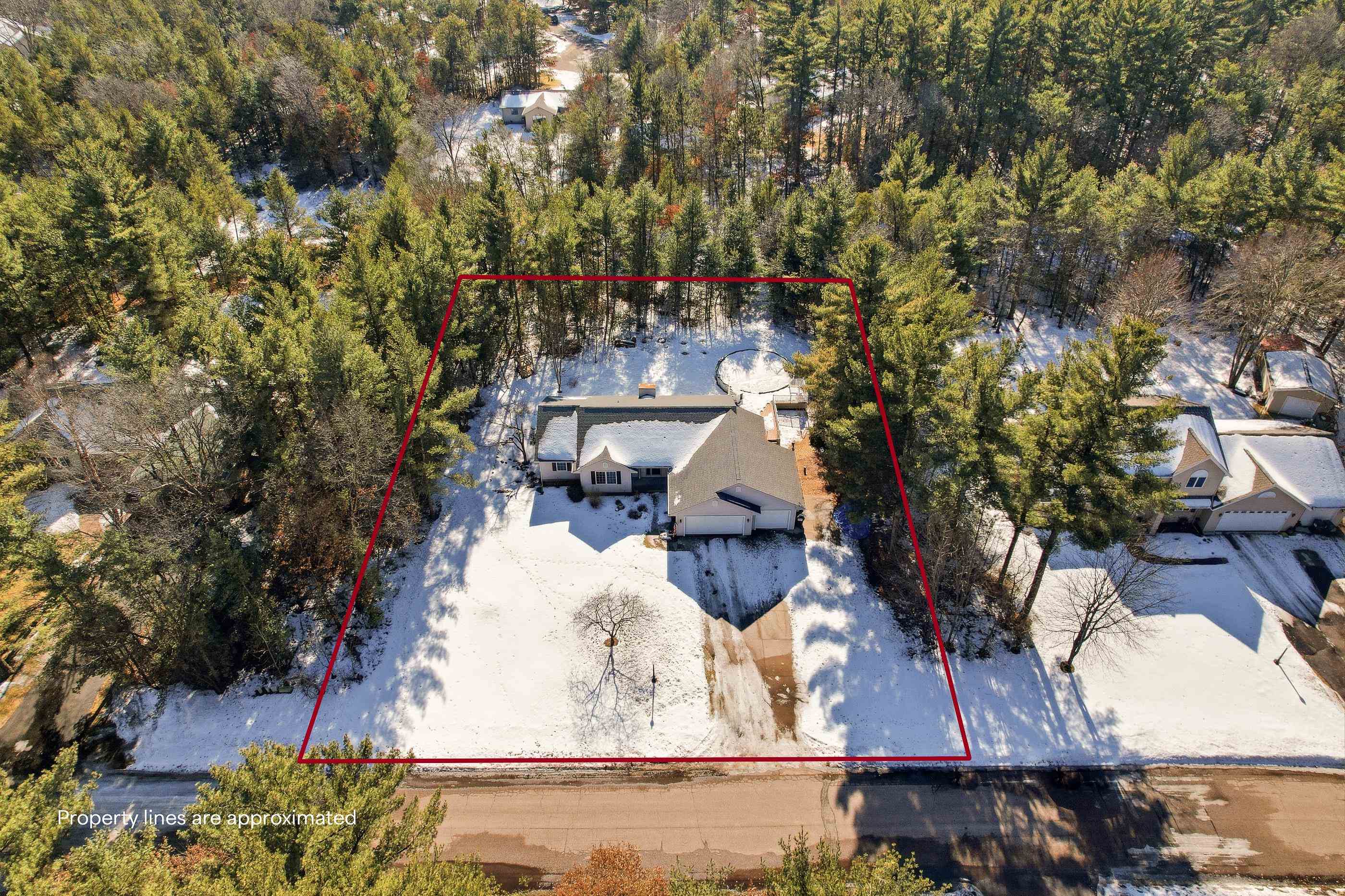 4520 BLACK FOREST DRIVE, Wisconsin Rapids, Wisconsin 54494, 5 Bedrooms Bedrooms, ,3 BathroomsBathrooms,Residential,For Sale,4520 BLACK FOREST DRIVE,22600675