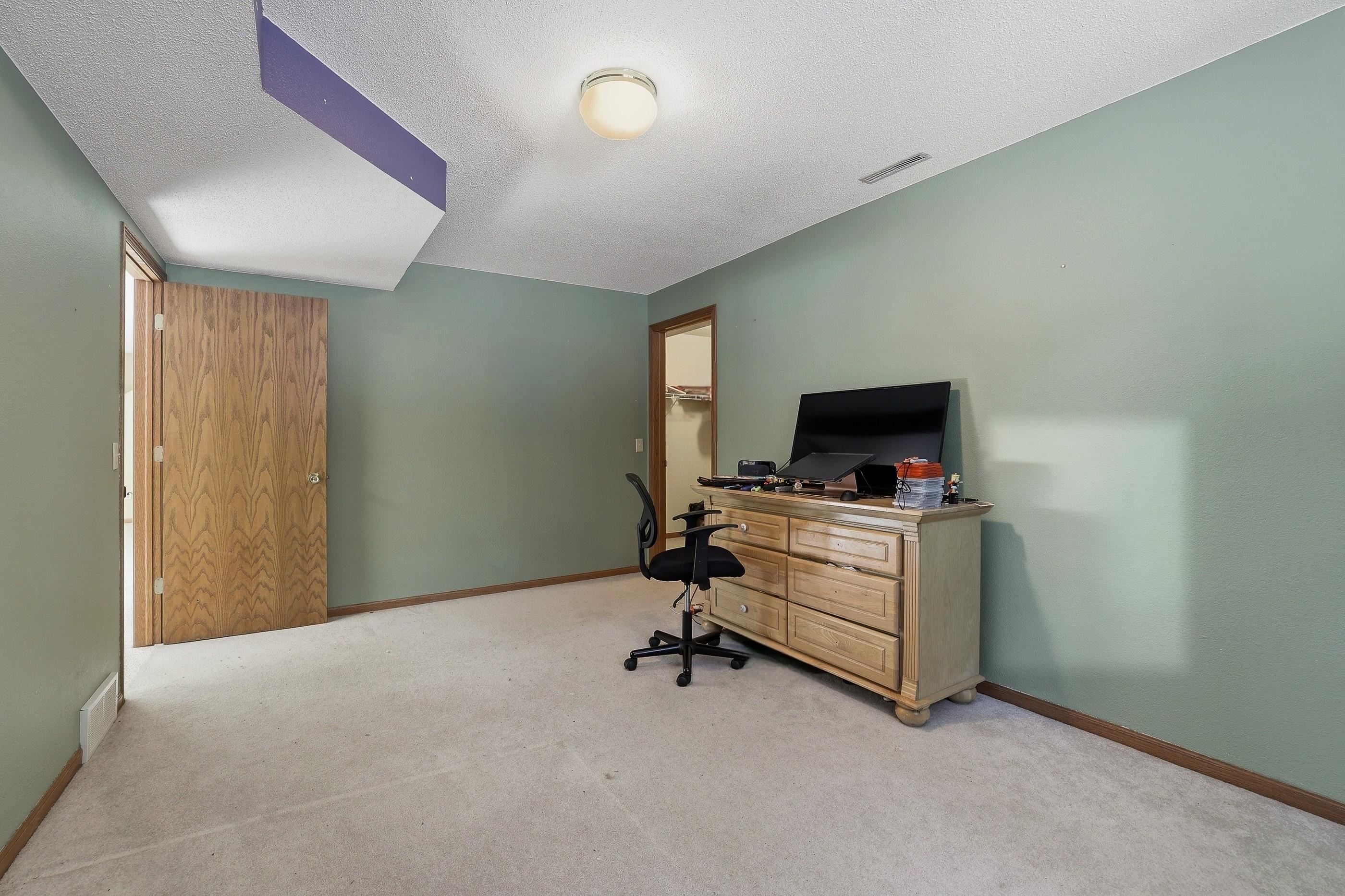 4520 BLACK FOREST DRIVE, Wisconsin Rapids, Wisconsin 54494, 5 Bedrooms Bedrooms, ,3 BathroomsBathrooms,Residential,For Sale,4520 BLACK FOREST DRIVE,22600675