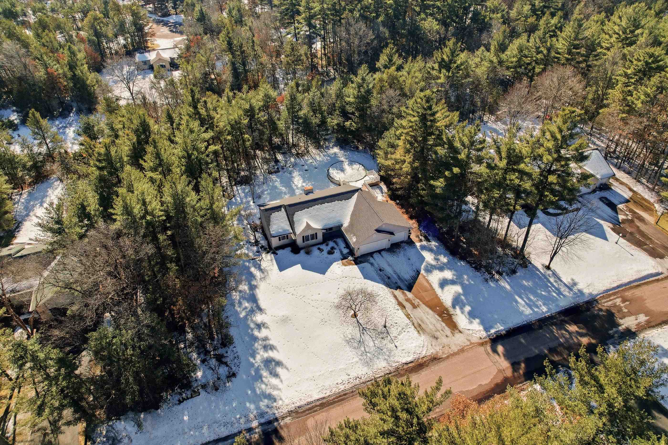 4520 BLACK FOREST DRIVE, Wisconsin Rapids, Wisconsin 54494, 5 Bedrooms Bedrooms, ,3 BathroomsBathrooms,Residential,For Sale,4520 BLACK FOREST DRIVE,22600675