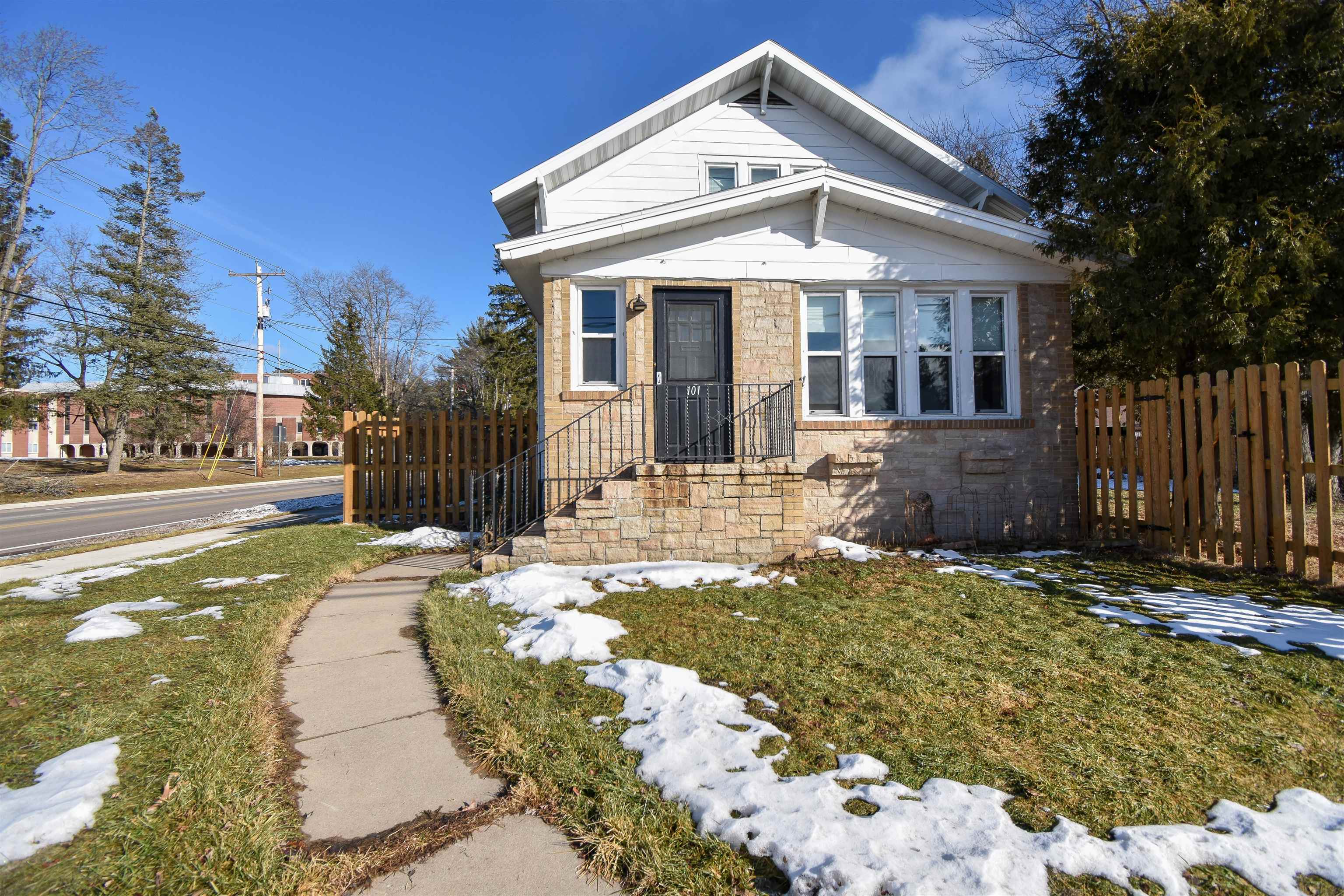 101 UNION STREET, Stevens Point, Wisconsin 54481, 3 Bedrooms Bedrooms, ,1 BathroomBathrooms,Residential,For Sale,101 UNION STREET,22600677