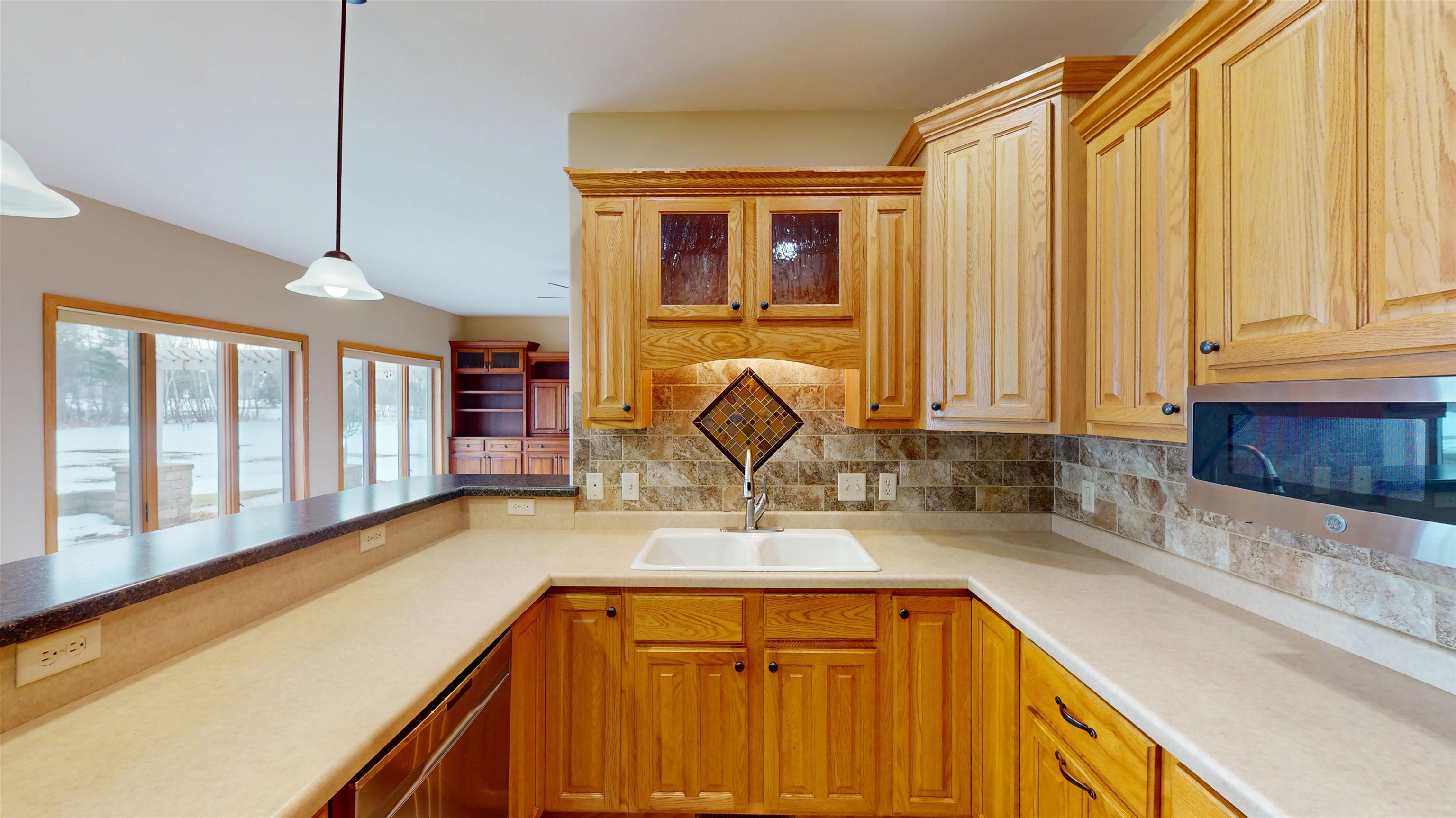 111133 MANN STREET, Marshfield, Wisconsin 54449, 3 Bedrooms Bedrooms, ,3 BathroomsBathrooms,Residential,For Sale,111133 MANN STREET,22600681