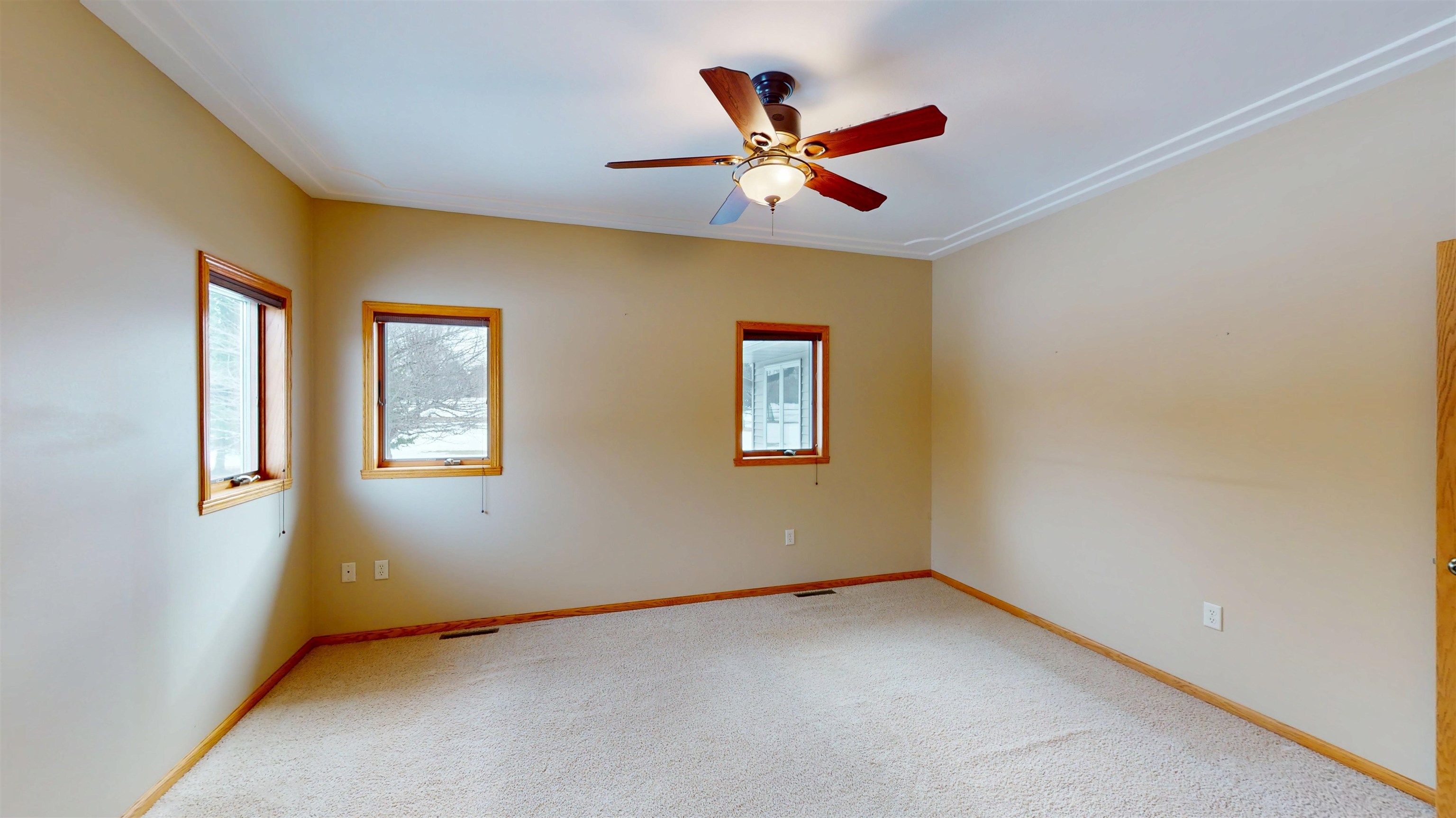 111133 MANN STREET, Marshfield, Wisconsin 54449, 3 Bedrooms Bedrooms, ,3 BathroomsBathrooms,Residential,For Sale,111133 MANN STREET,22600681