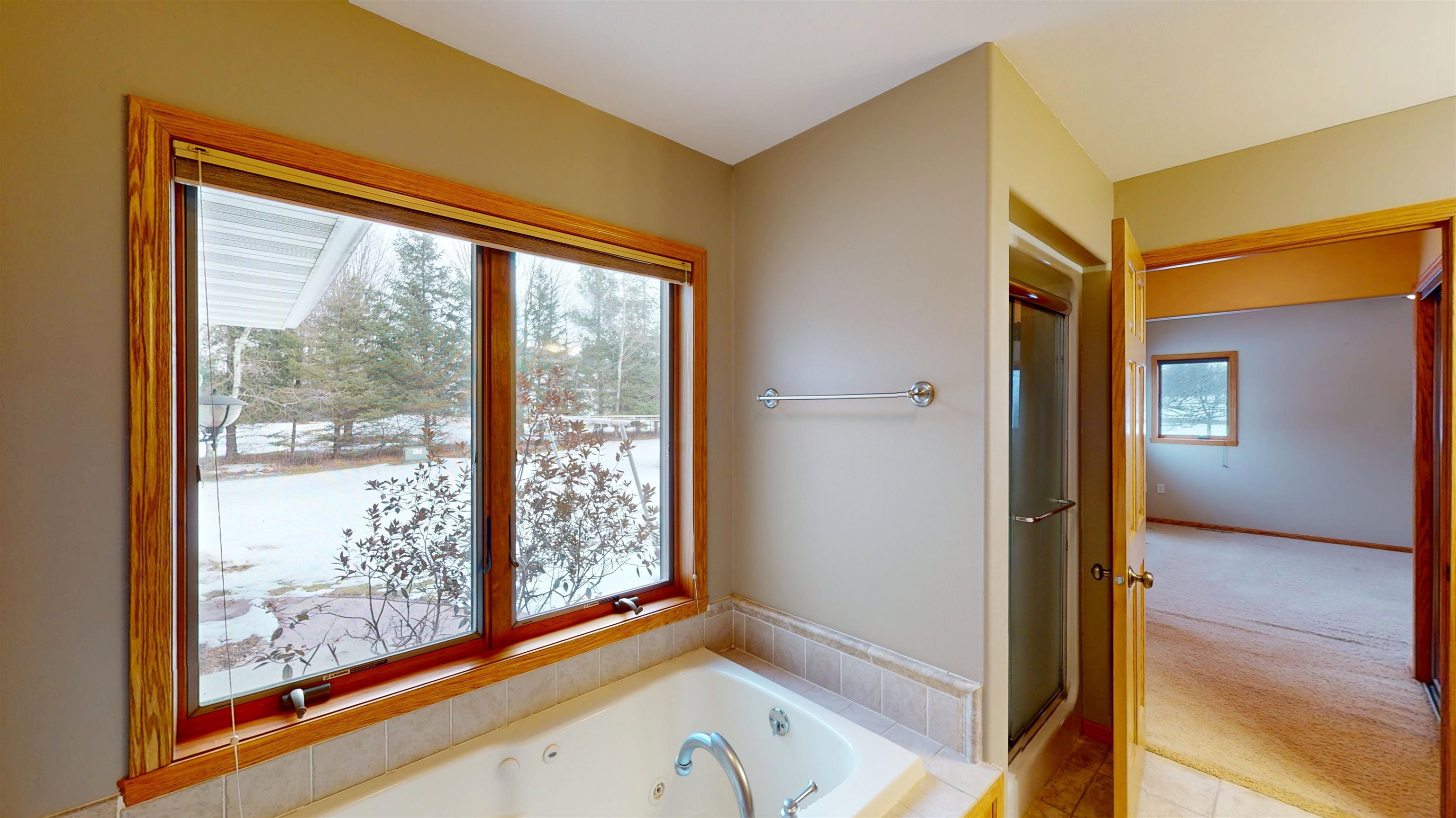 111133 MANN STREET, Marshfield, Wisconsin 54449, 3 Bedrooms Bedrooms, ,3 BathroomsBathrooms,Residential,For Sale,111133 MANN STREET,22600681