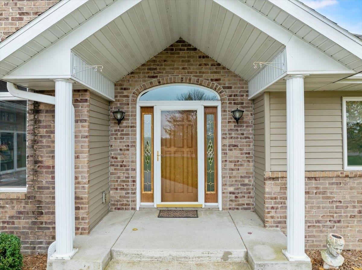 111133 MANN STREET, Marshfield, Wisconsin 54449, 3 Bedrooms Bedrooms, ,3 BathroomsBathrooms,Residential,For Sale,111133 MANN STREET,22600681