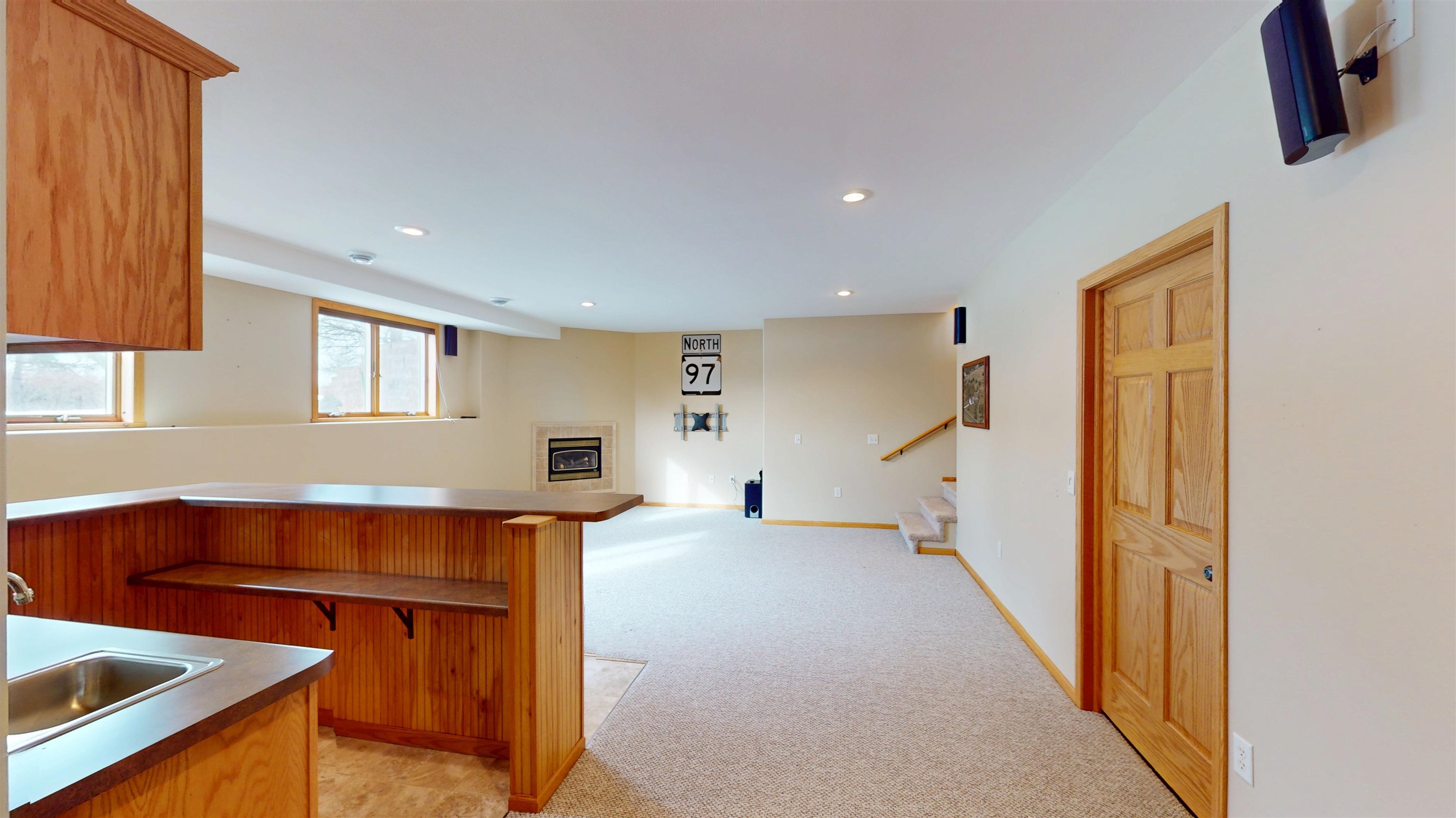 111133 MANN STREET, Marshfield, Wisconsin 54449, 3 Bedrooms Bedrooms, ,3 BathroomsBathrooms,Residential,For Sale,111133 MANN STREET,22600681