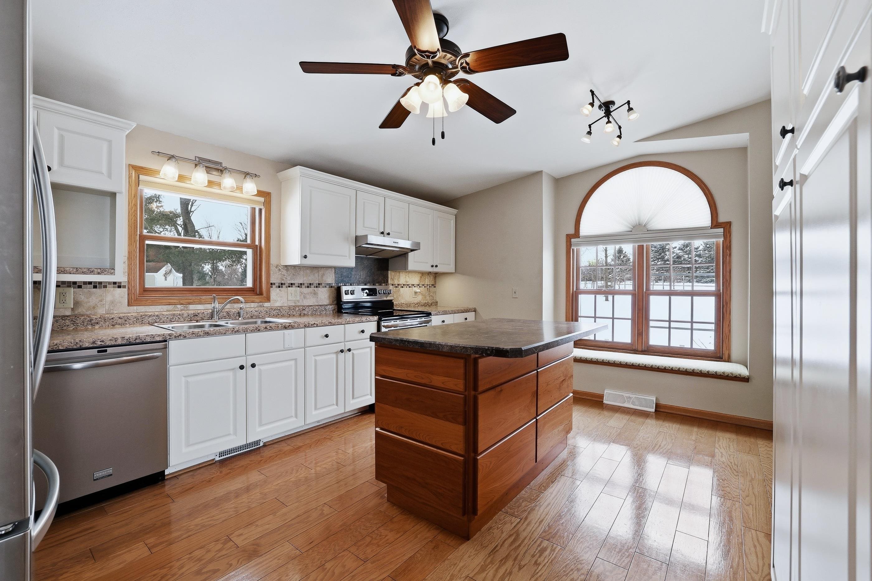 112186 DRAGONFLY ROAD, MCMILLAN, Wisconsin 54449, 5 Bedrooms Bedrooms, ,3 BathroomsBathrooms,Residential,For Sale,112186 DRAGONFLY ROAD,22600685