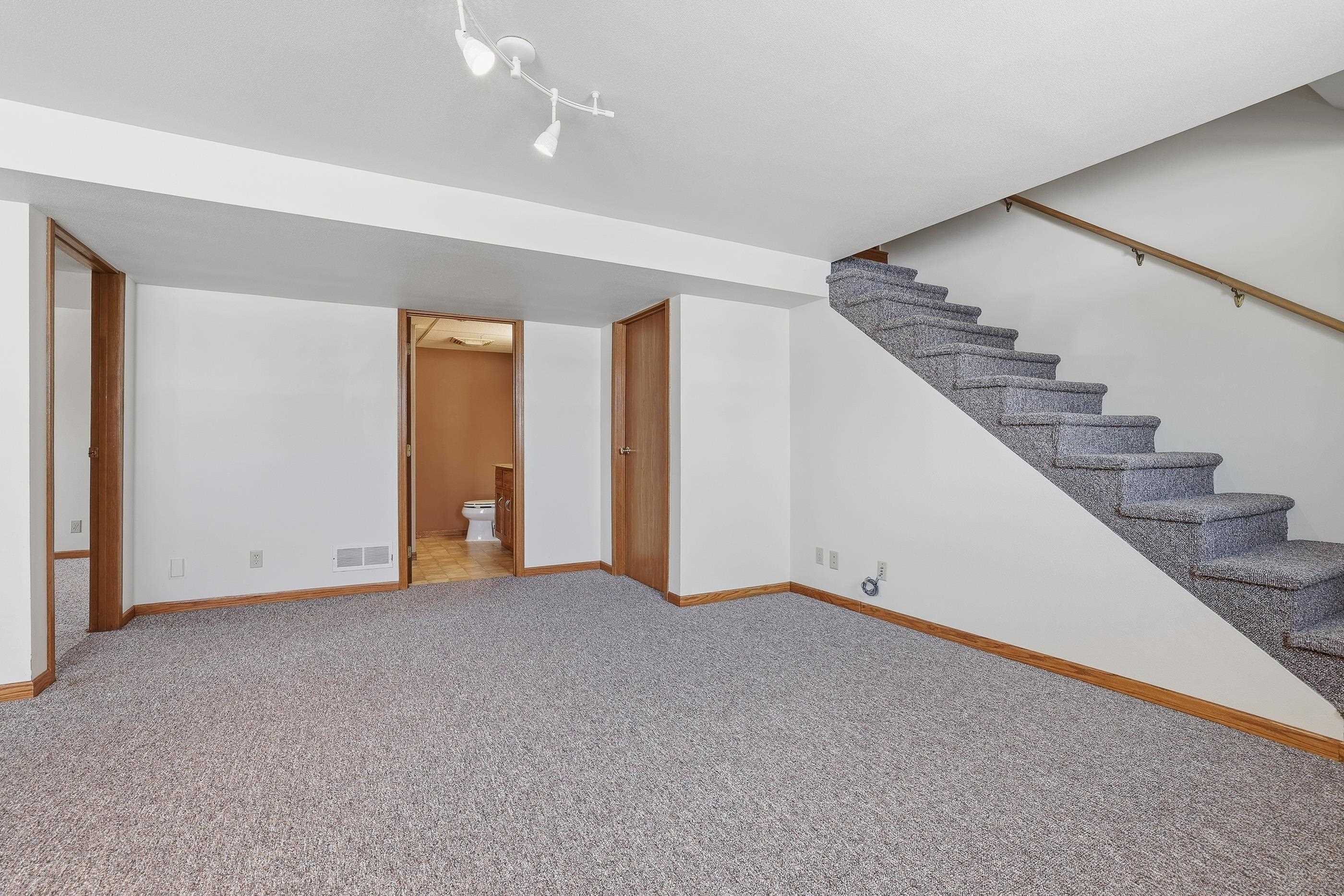 112186 DRAGONFLY ROAD, MCMILLAN, Wisconsin 54449, 5 Bedrooms Bedrooms, ,3 BathroomsBathrooms,Residential,For Sale,112186 DRAGONFLY ROAD,22600685