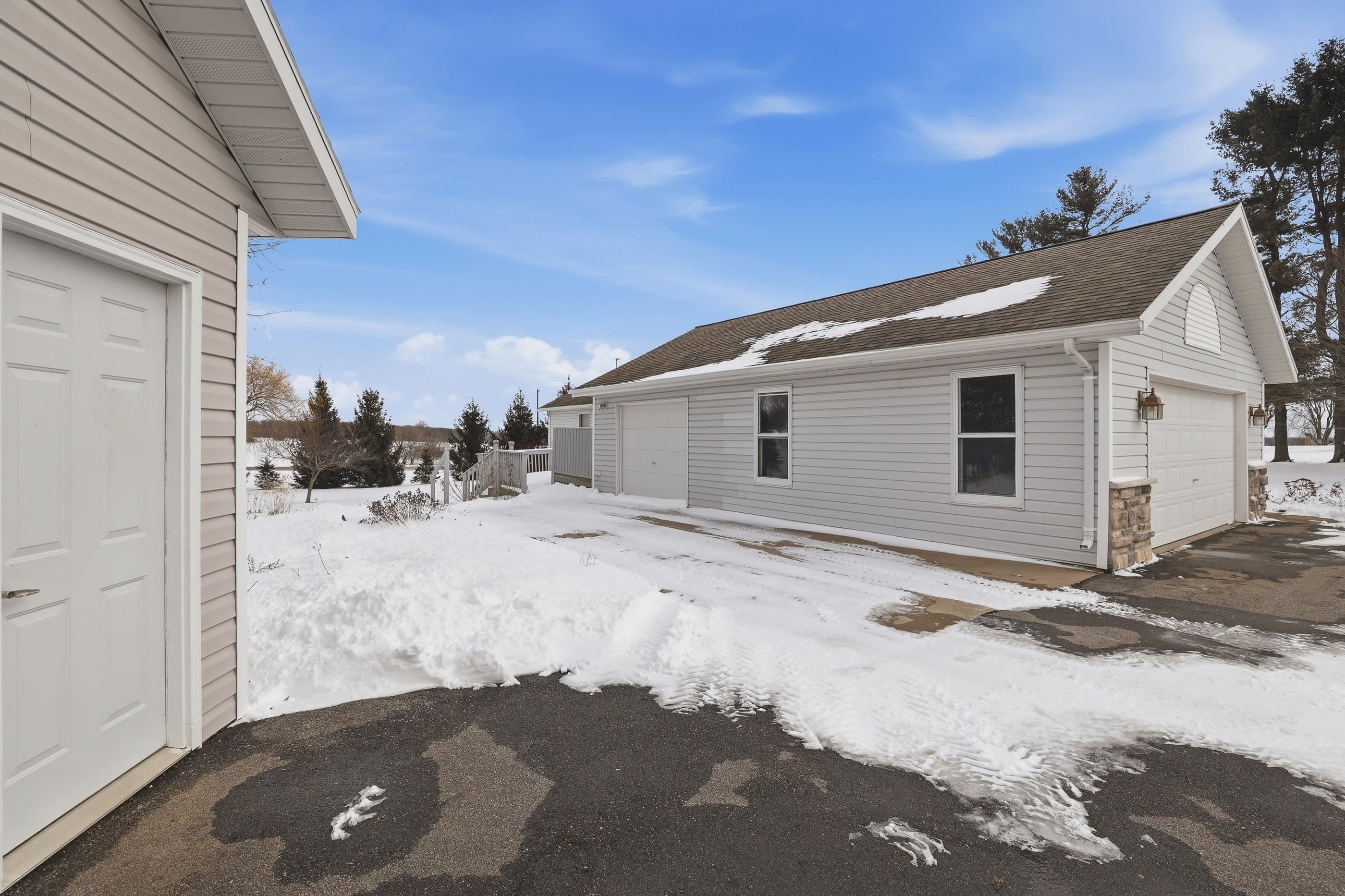 112186 DRAGONFLY ROAD, MCMILLAN, Wisconsin 54449, 5 Bedrooms Bedrooms, ,3 BathroomsBathrooms,Residential,For Sale,112186 DRAGONFLY ROAD,22600685