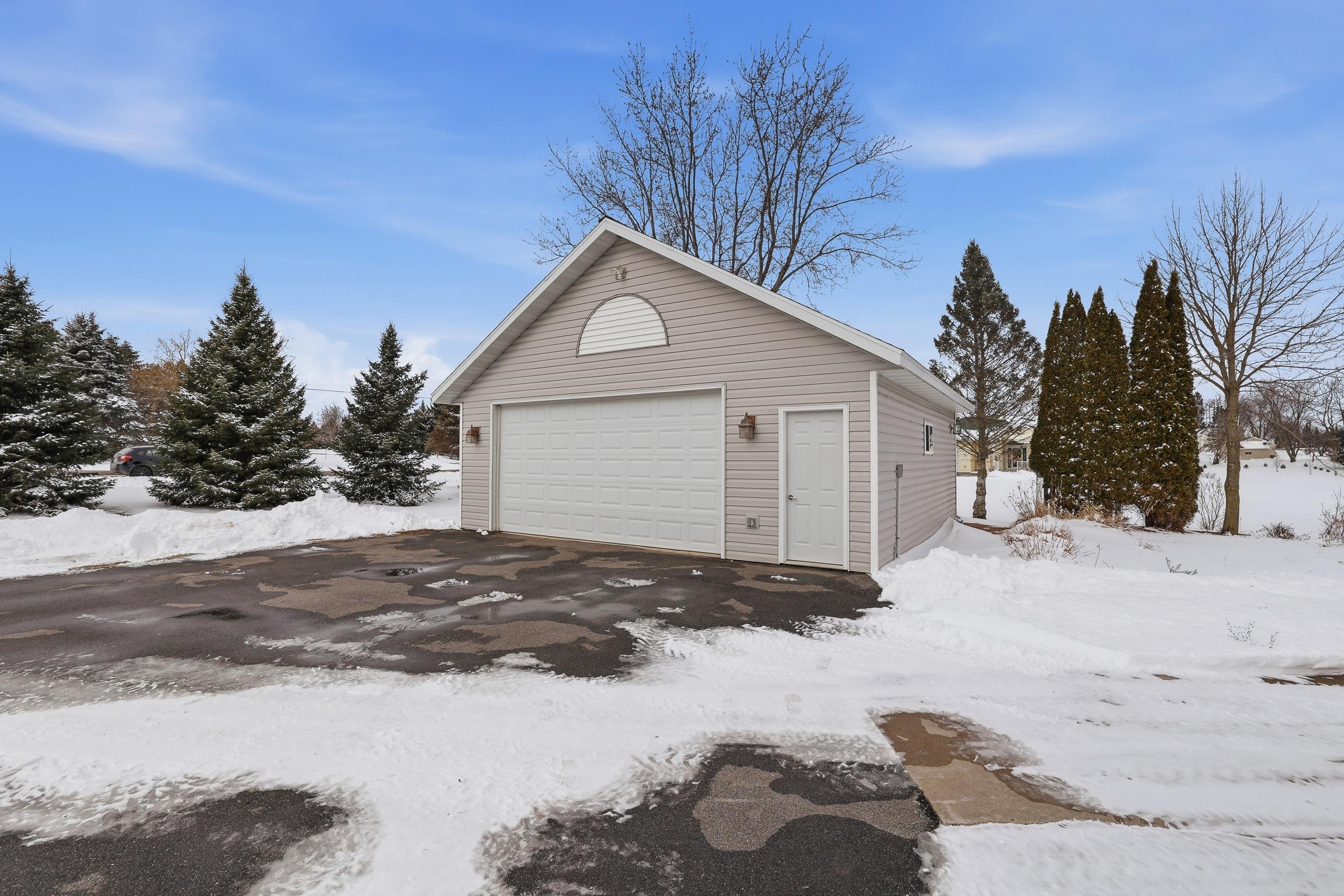 112186 DRAGONFLY ROAD, MCMILLAN, Wisconsin 54449, 5 Bedrooms Bedrooms, ,3 BathroomsBathrooms,Residential,For Sale,112186 DRAGONFLY ROAD,22600685