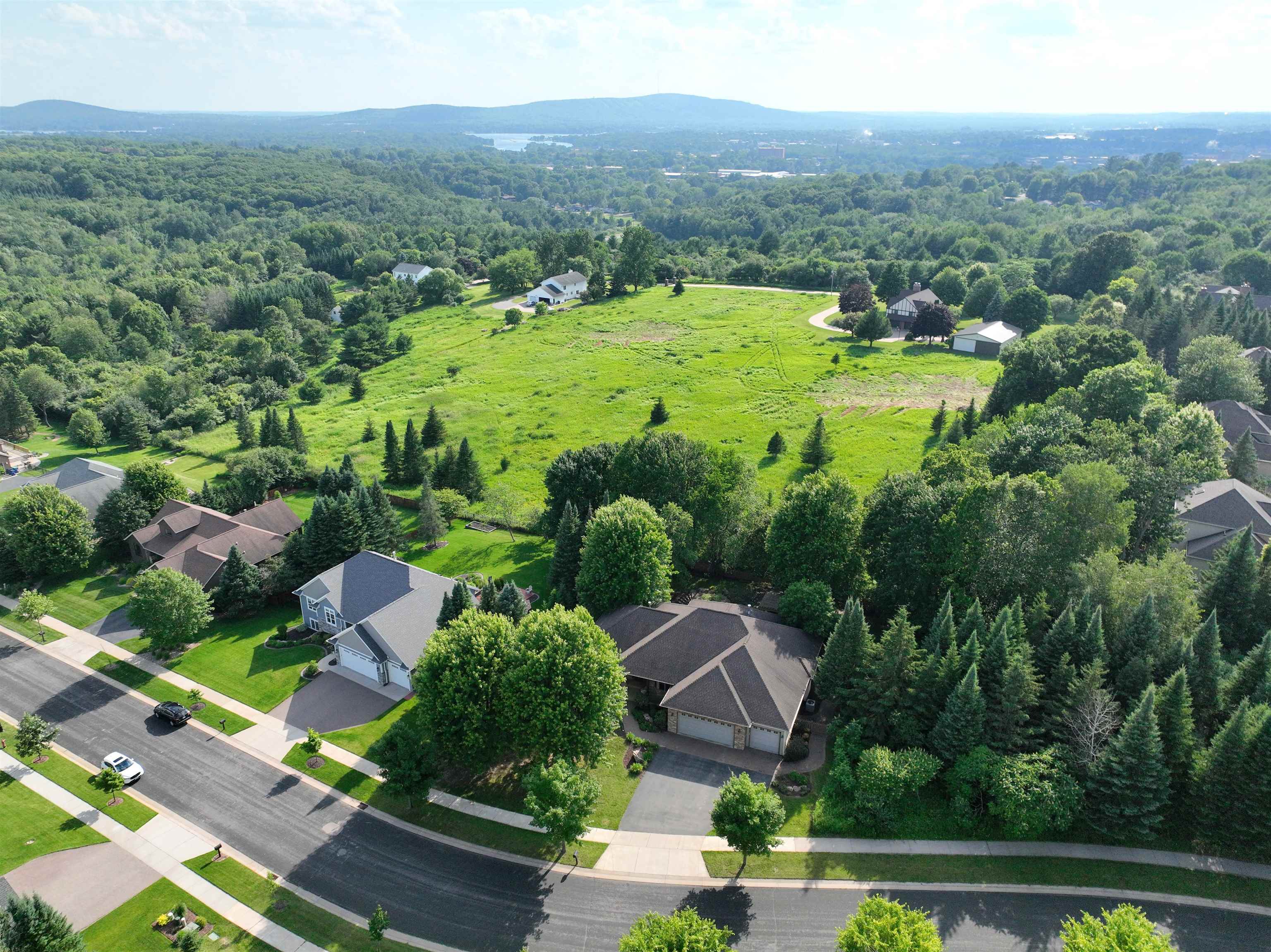 316 INDEPENDENCE LANE, Wausau, Wisconsin 54403, 5 Bedrooms Bedrooms, ,3 BathroomsBathrooms,Residential,For Sale,316 INDEPENDENCE LANE,22600686
