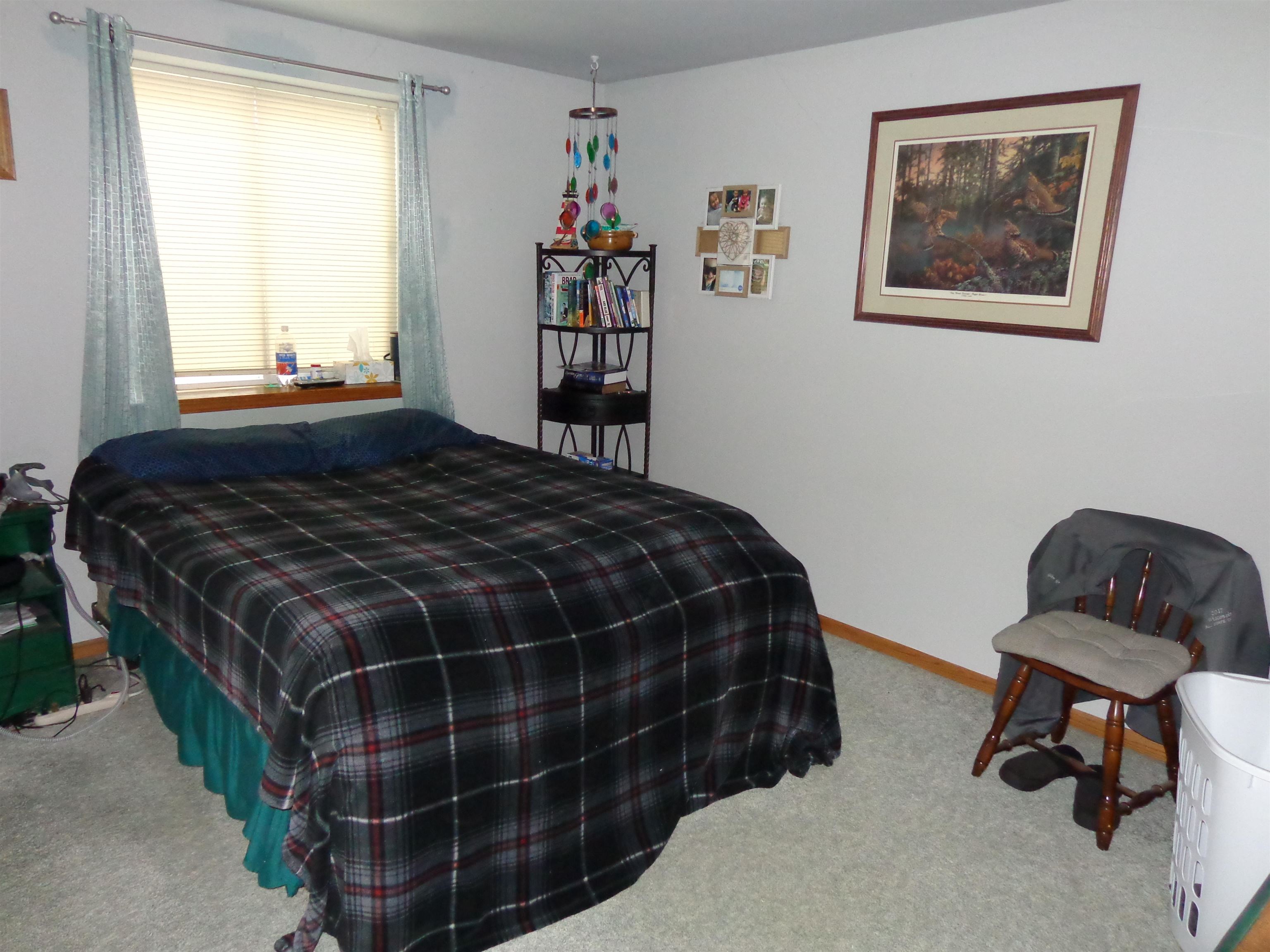 2110 E BREEZEWOOD COURT, Plover, Wisconsin 54467, 5 Bedrooms Bedrooms, ,3 BathroomsBathrooms,Residential,For Sale,2110 E BREEZEWOOD COURT,22600687