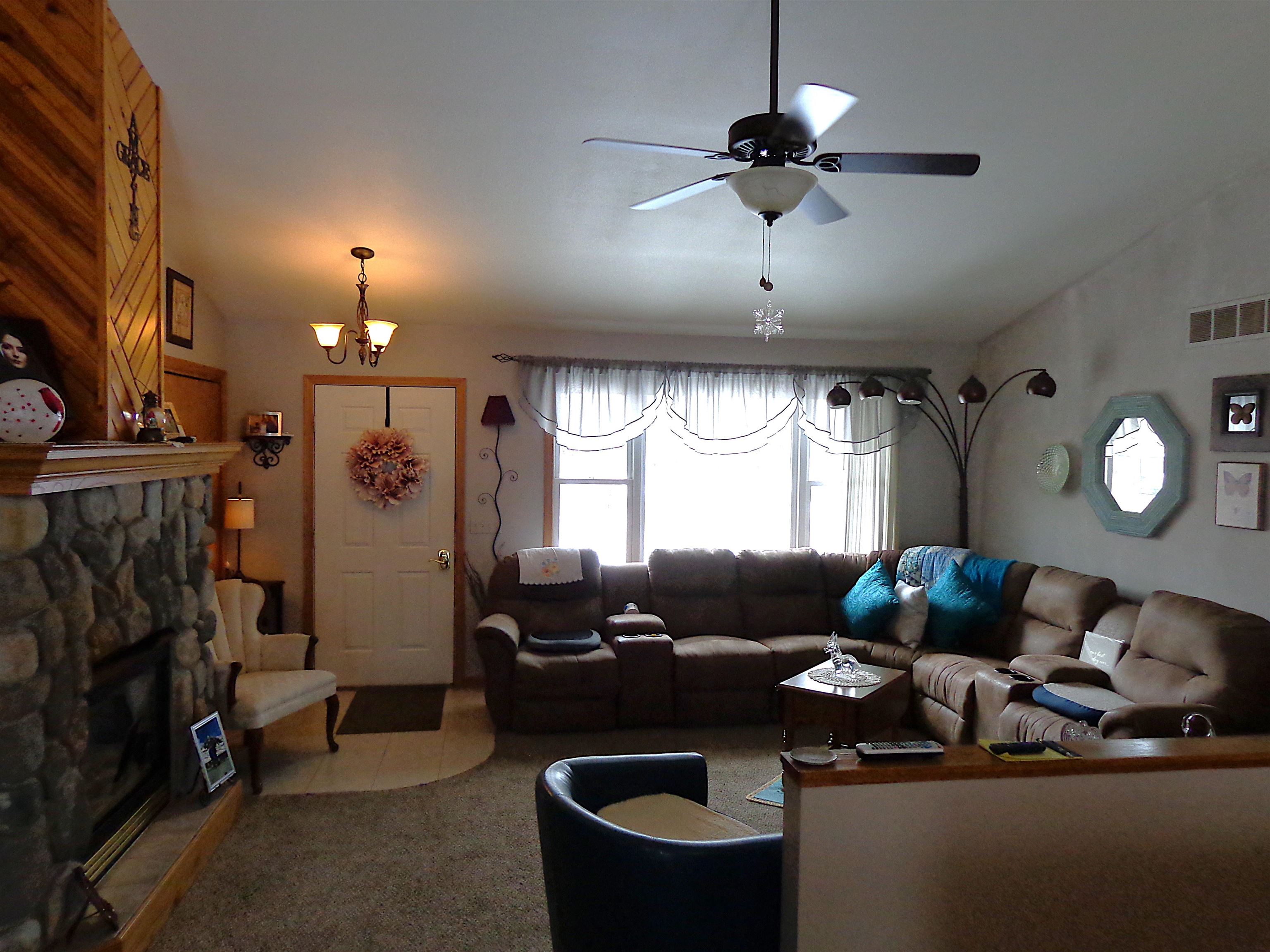 2110 E BREEZEWOOD COURT, Plover, Wisconsin 54467, 5 Bedrooms Bedrooms, ,3 BathroomsBathrooms,Residential,For Sale,2110 E BREEZEWOOD COURT,22600687