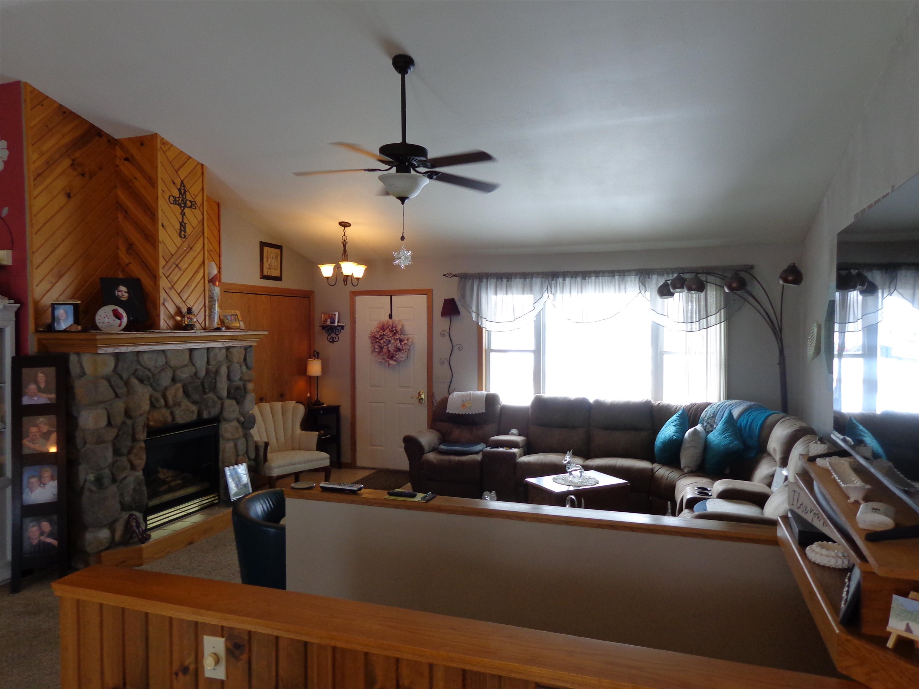 2110 E BREEZEWOOD COURT, Plover, Wisconsin 54467, 5 Bedrooms Bedrooms, ,3 BathroomsBathrooms,Residential,For Sale,2110 E BREEZEWOOD COURT,22600687