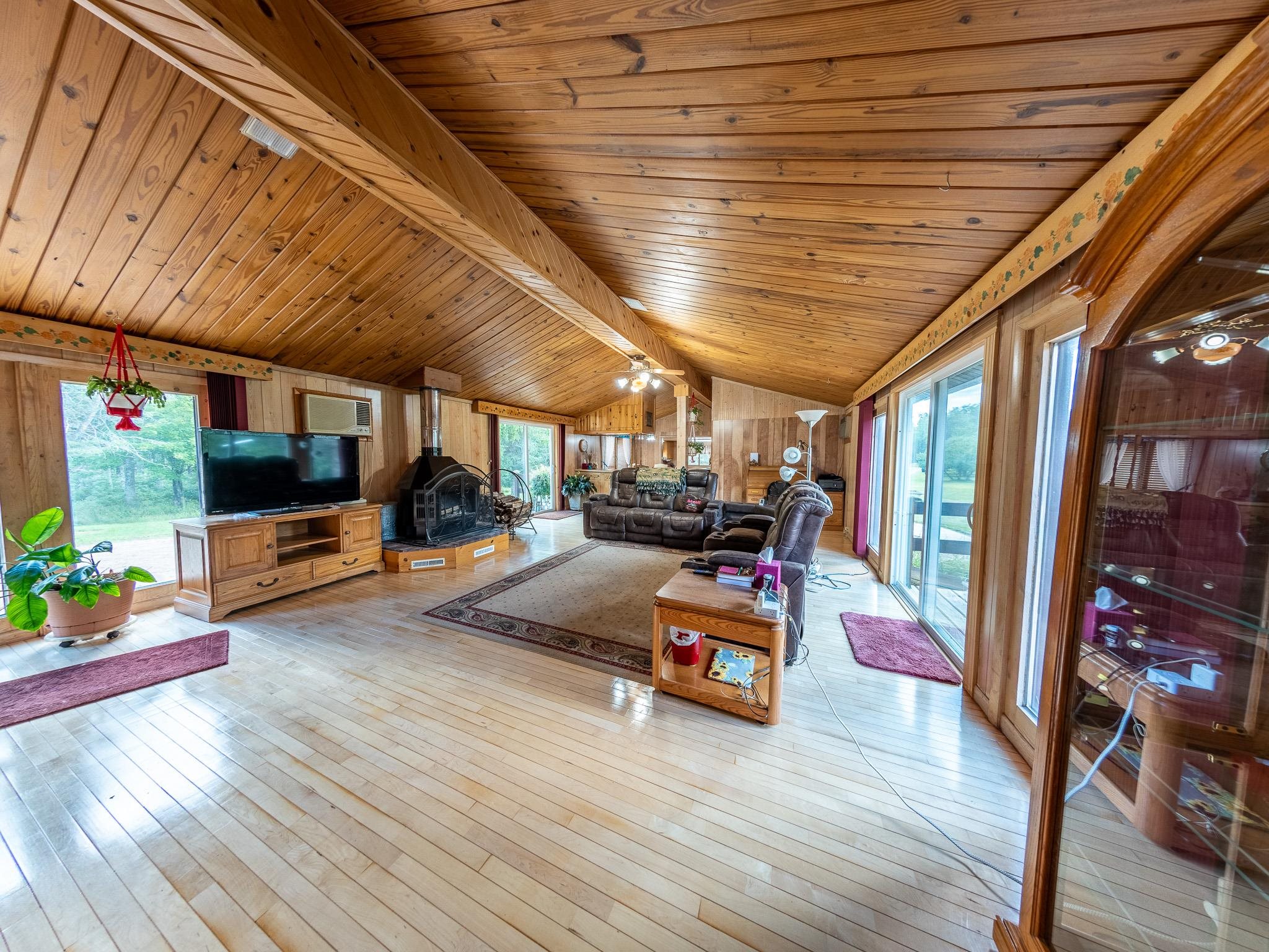 9194 STATE HIGHWAY 55, Argonne, Wisconsin 54511, 4 Bedrooms Bedrooms, ,2 BathroomsBathrooms,Residential,For Sale,9194 STATE HIGHWAY 55,22600689